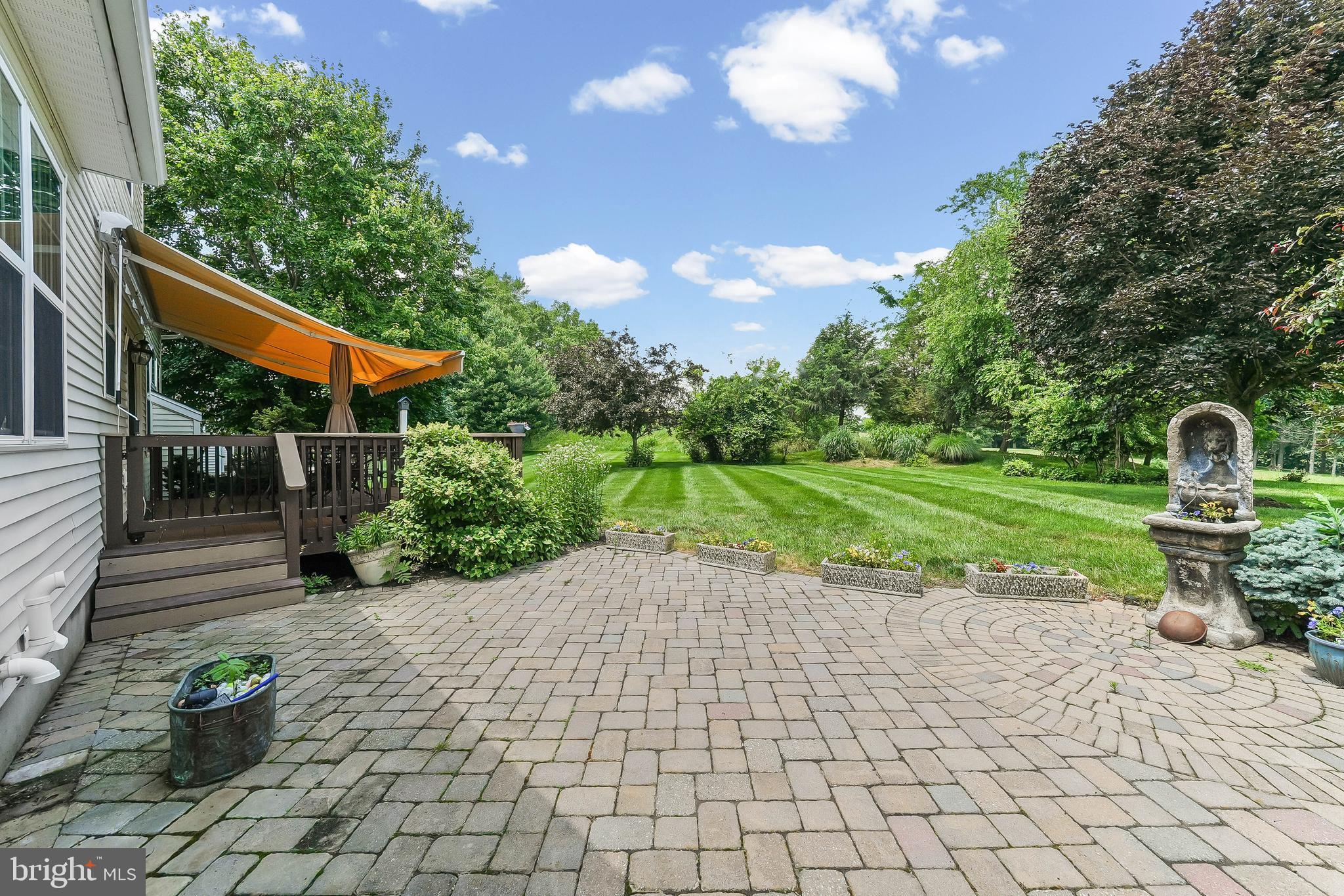 647 MARTIN DRIVE