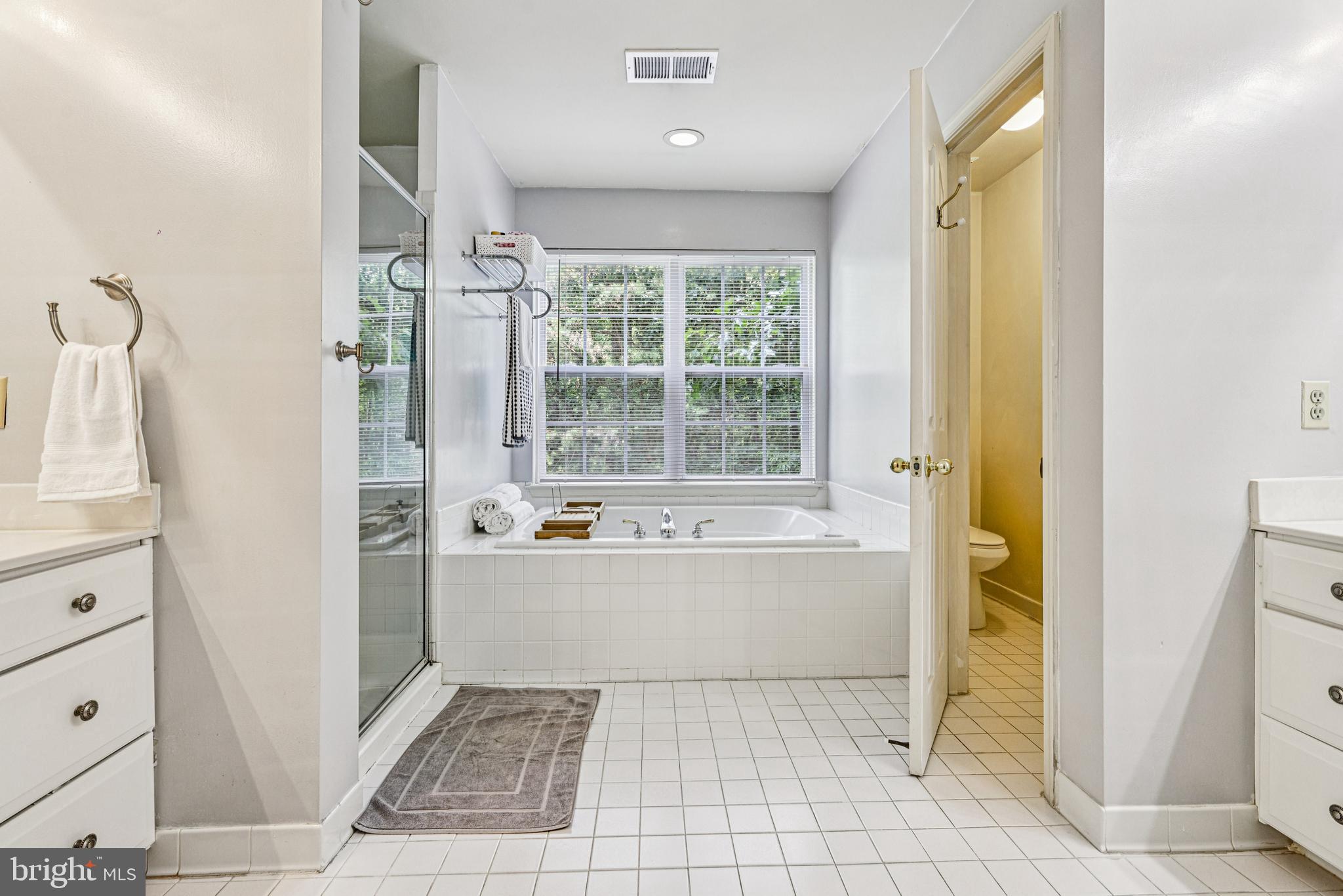 NORTHRIDGE PLAT 33 - Residential