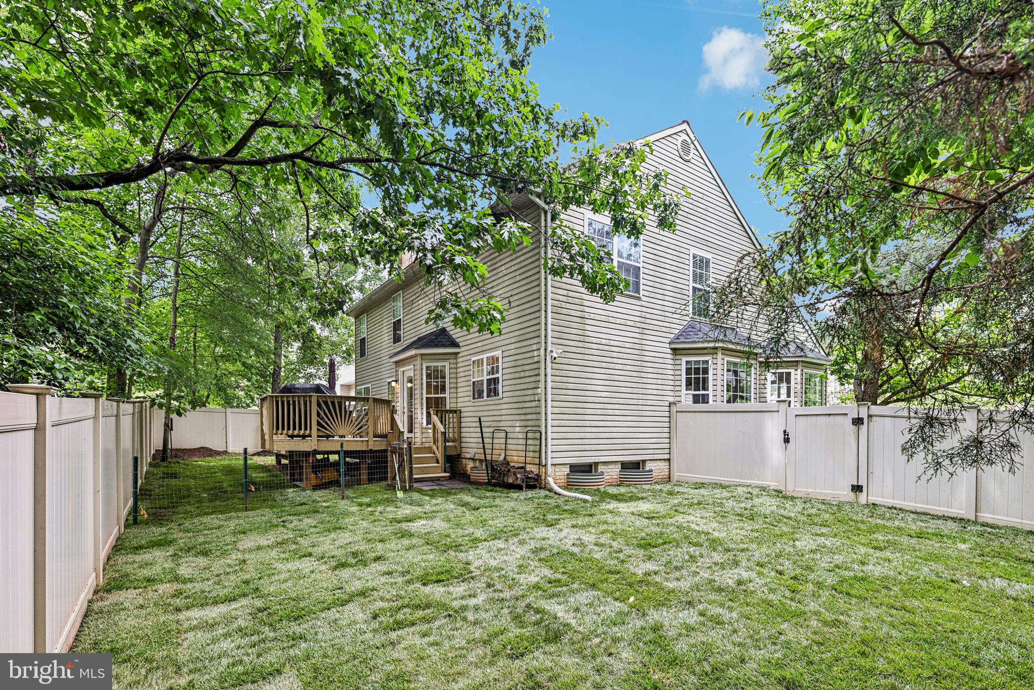 NORTHRIDGE PLAT 33 - Residential