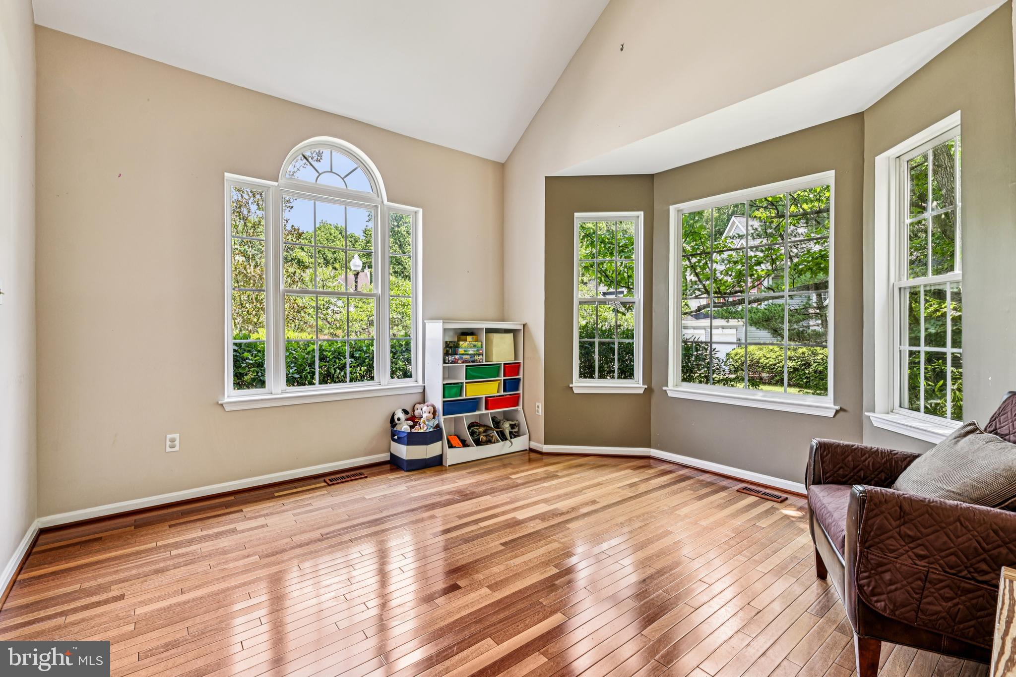 NORTHRIDGE PLAT 33 - Residential