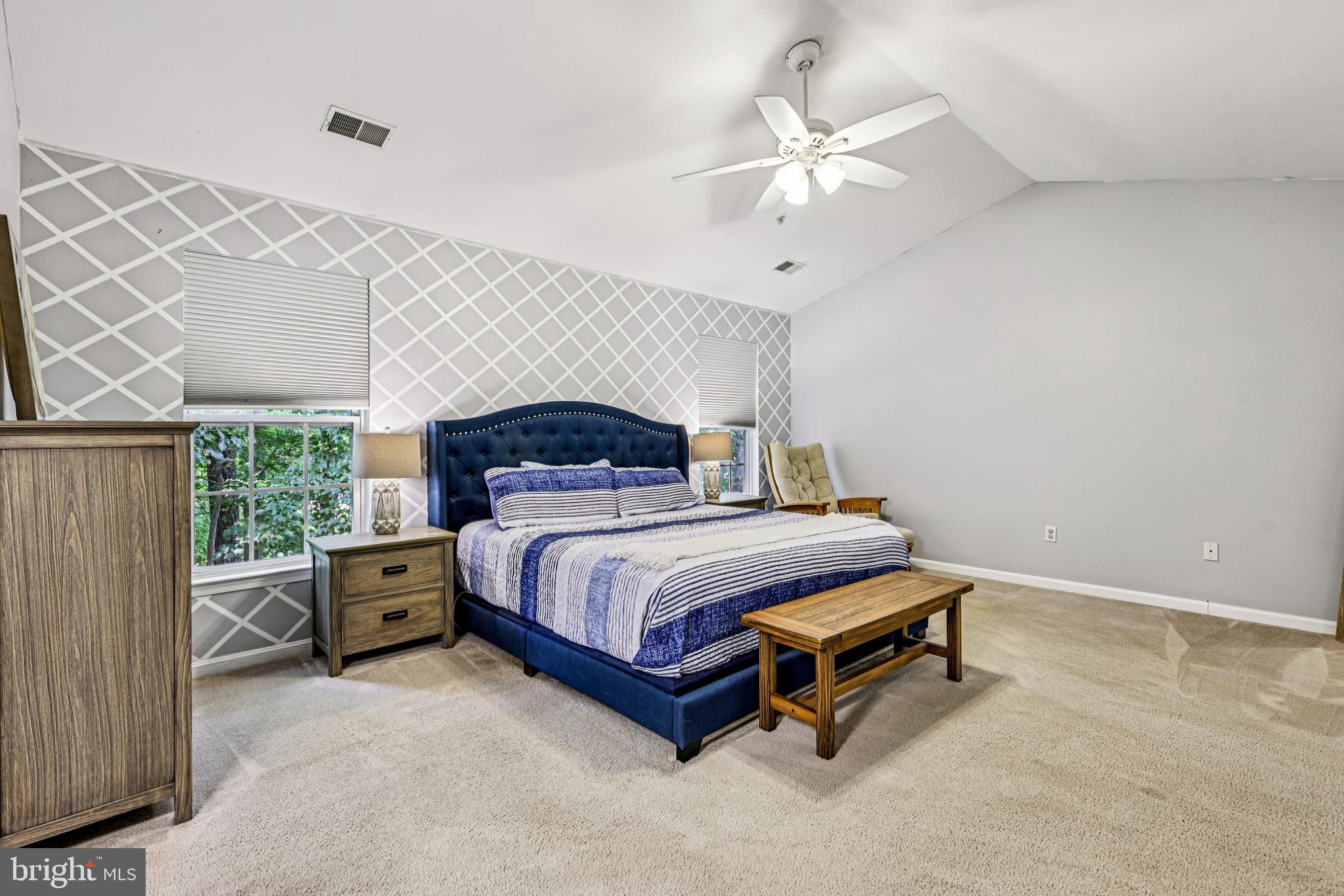 NORTHRIDGE PLAT 33 - Residential