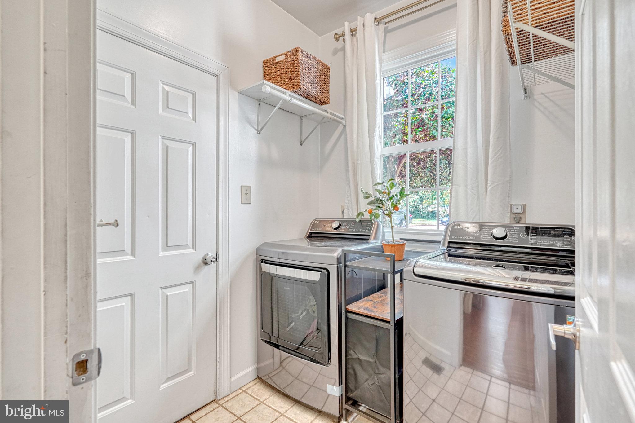 BROOKSHIRE MANOR SD - Residential