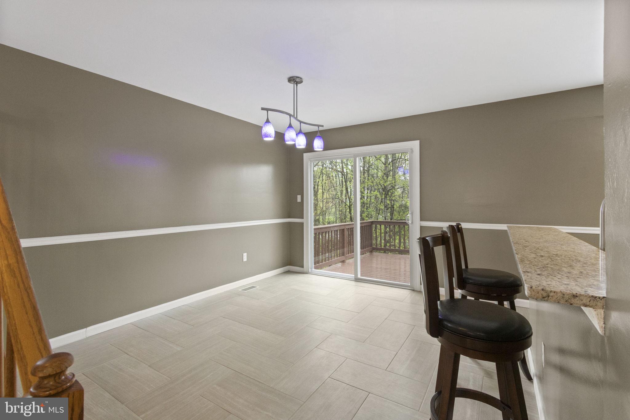 COURTS AT STAFFORD - Residential