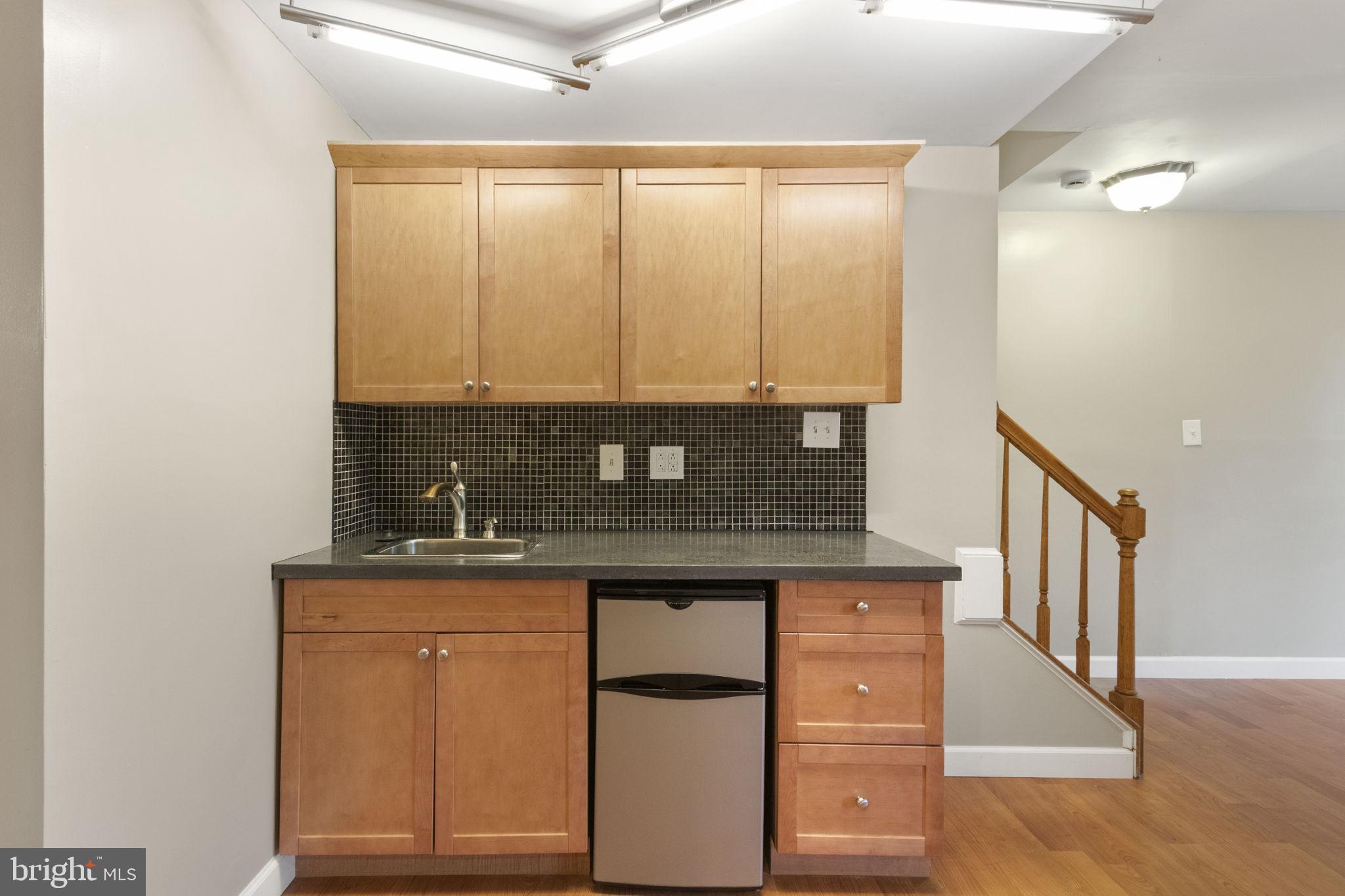 COURTS AT STAFFORD - Residential