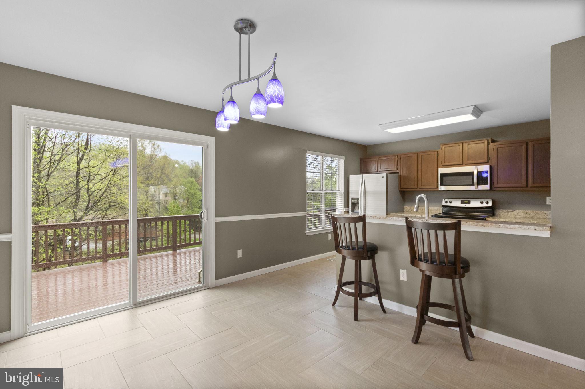 COURTS AT STAFFORD - Residential