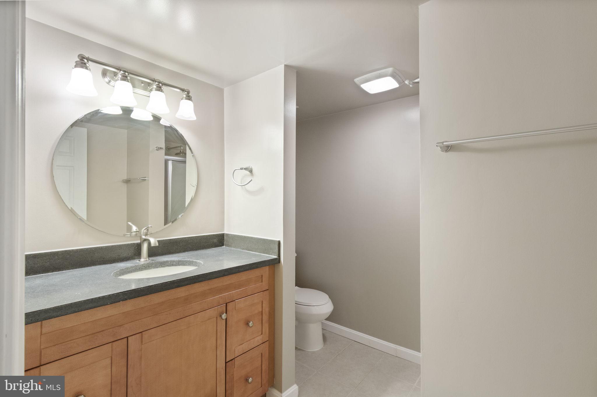 COURTS AT STAFFORD - Residential