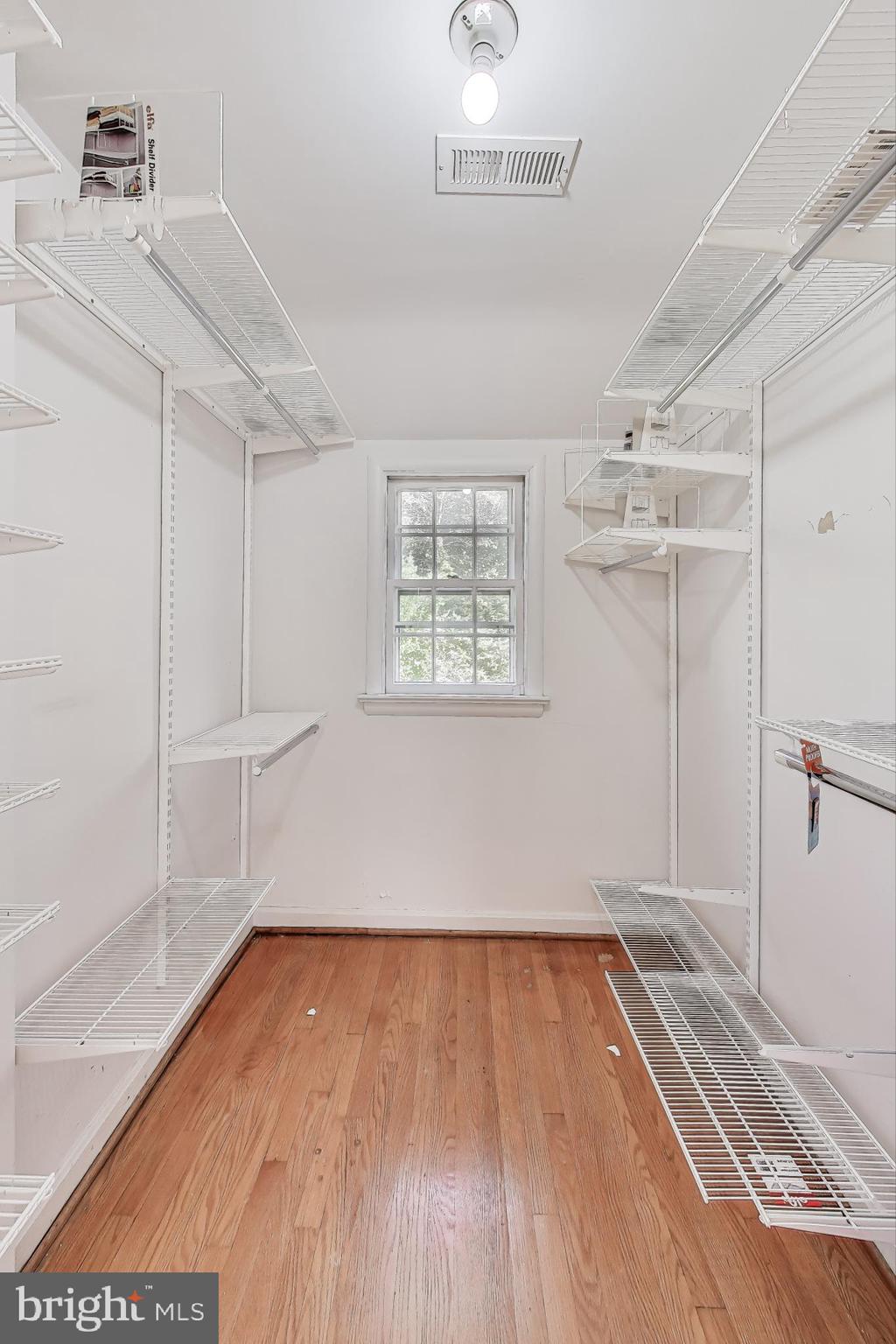 CHEVERLY - Residential