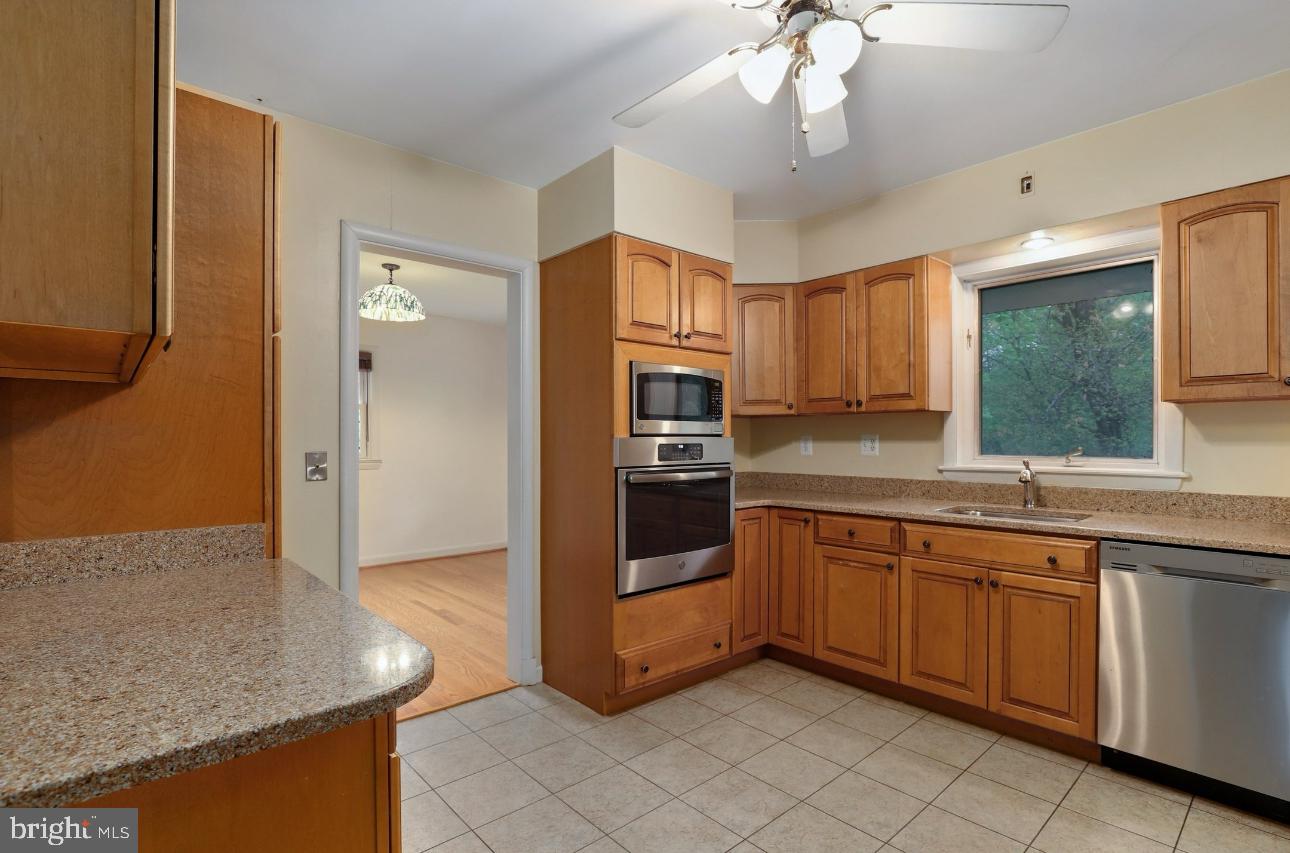 HOMESTEAD ESTATES - Residential