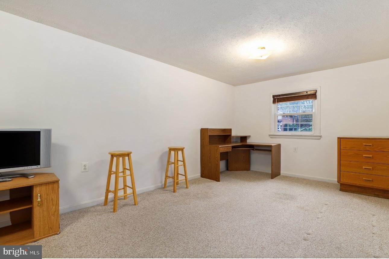 HOMESTEAD ESTATES - Residential