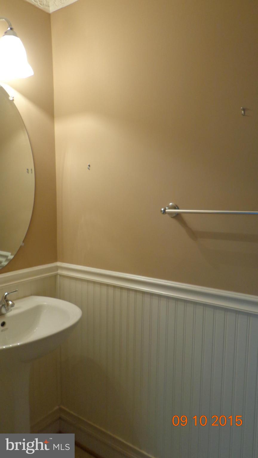 RILLHURST ESTATES - Residential