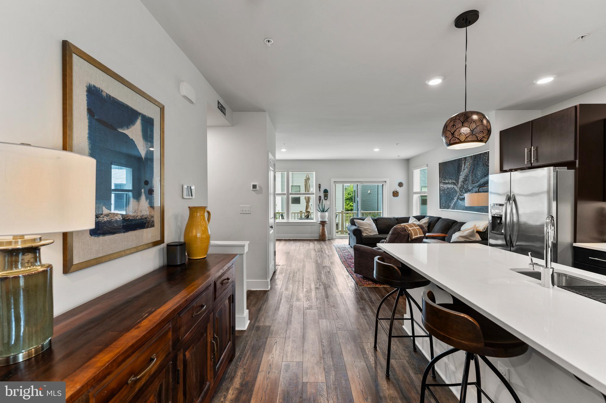 MEDFIELD - Residential
