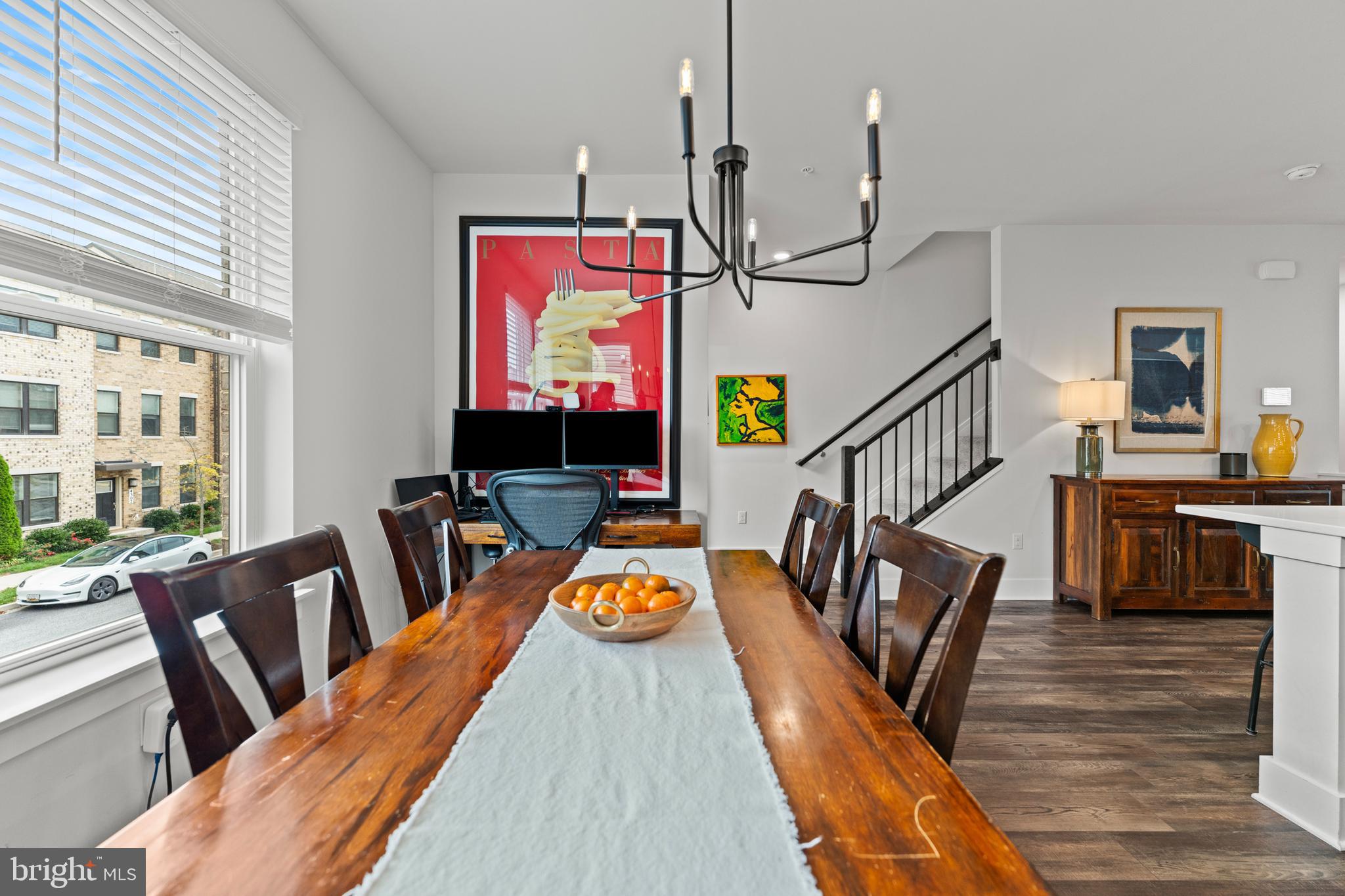 MEDFIELD - Residential