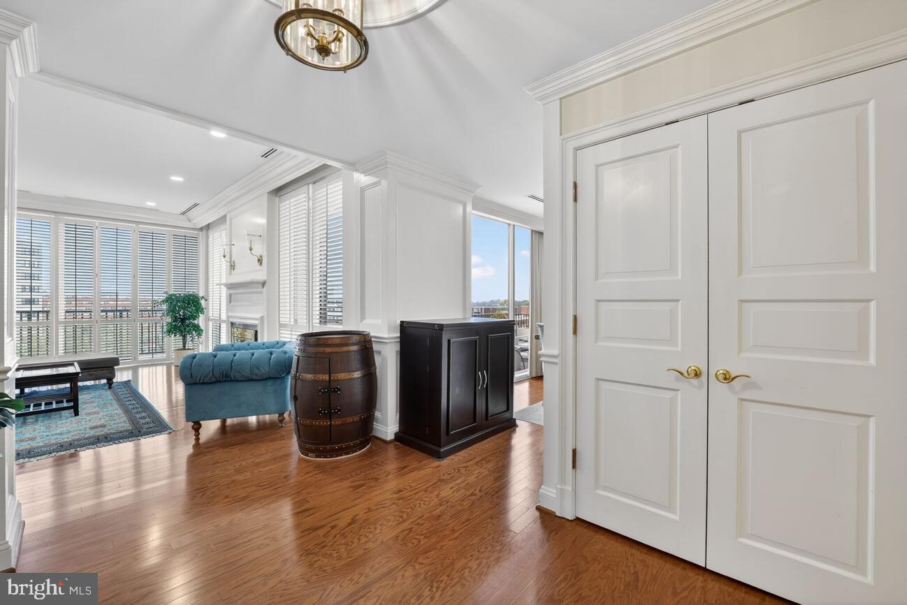 1300 ARMY NAVY DRIVE PH3