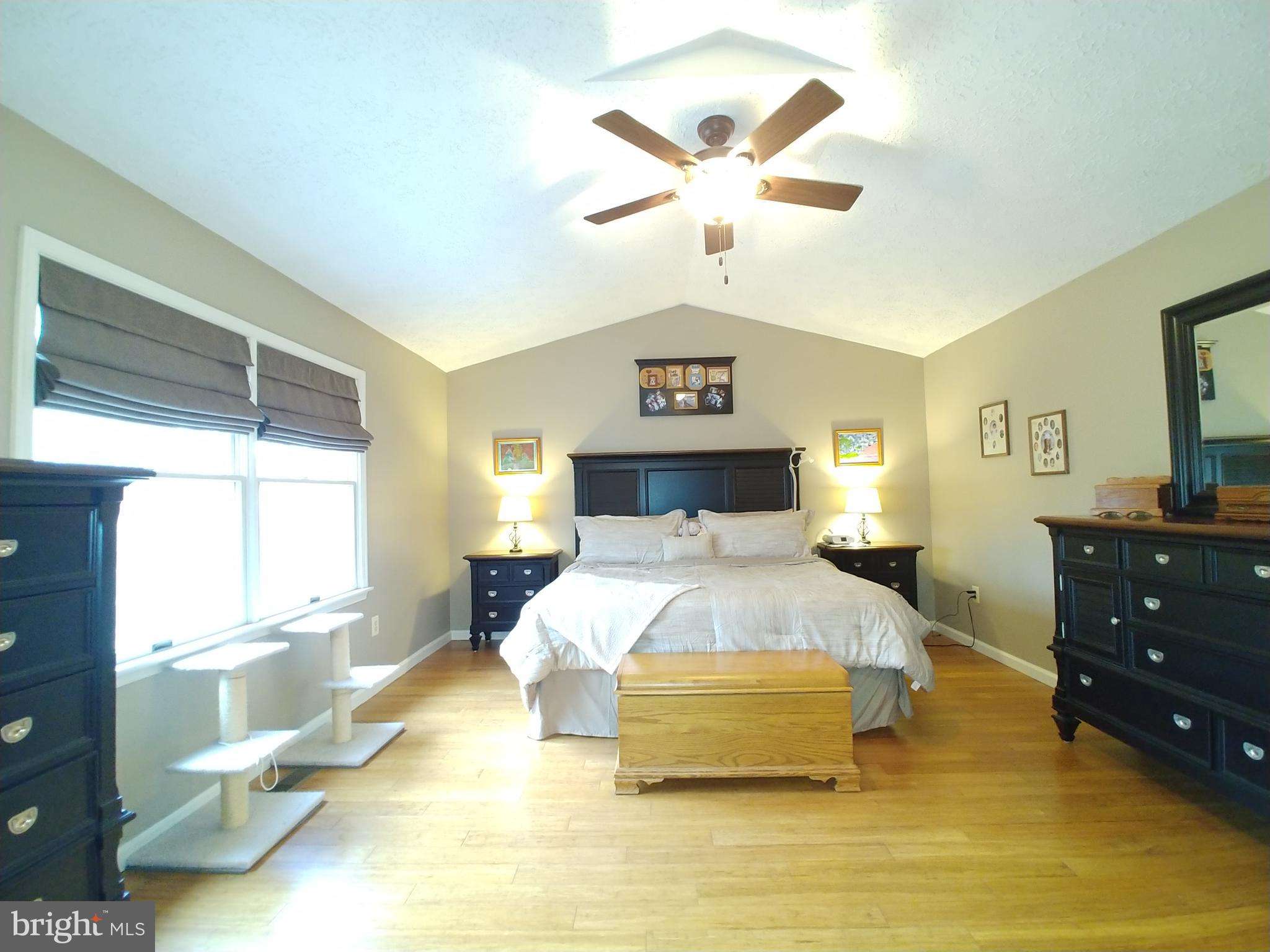 TURNERS FIELD - Residential