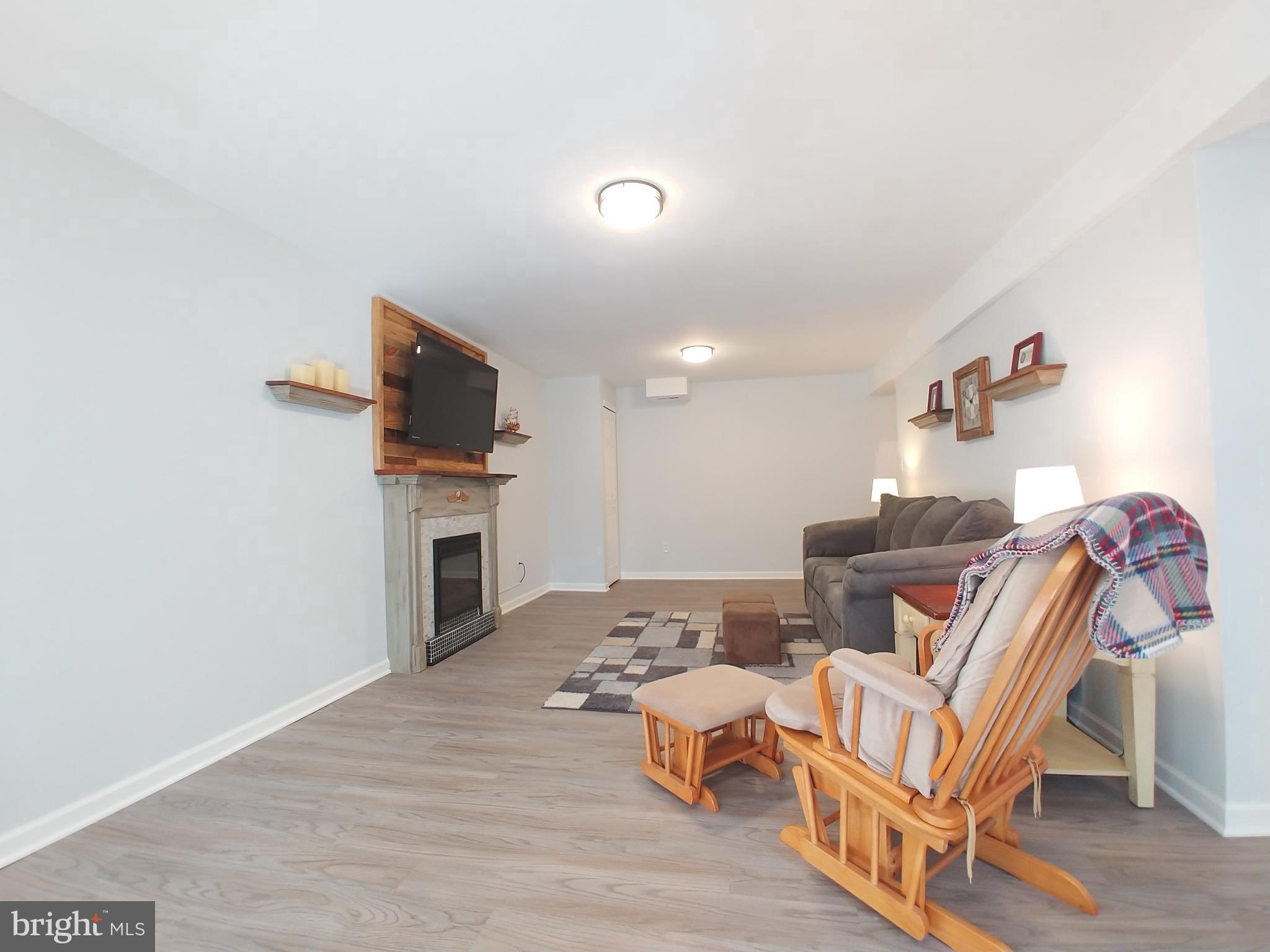 TURNERS FIELD - Residential