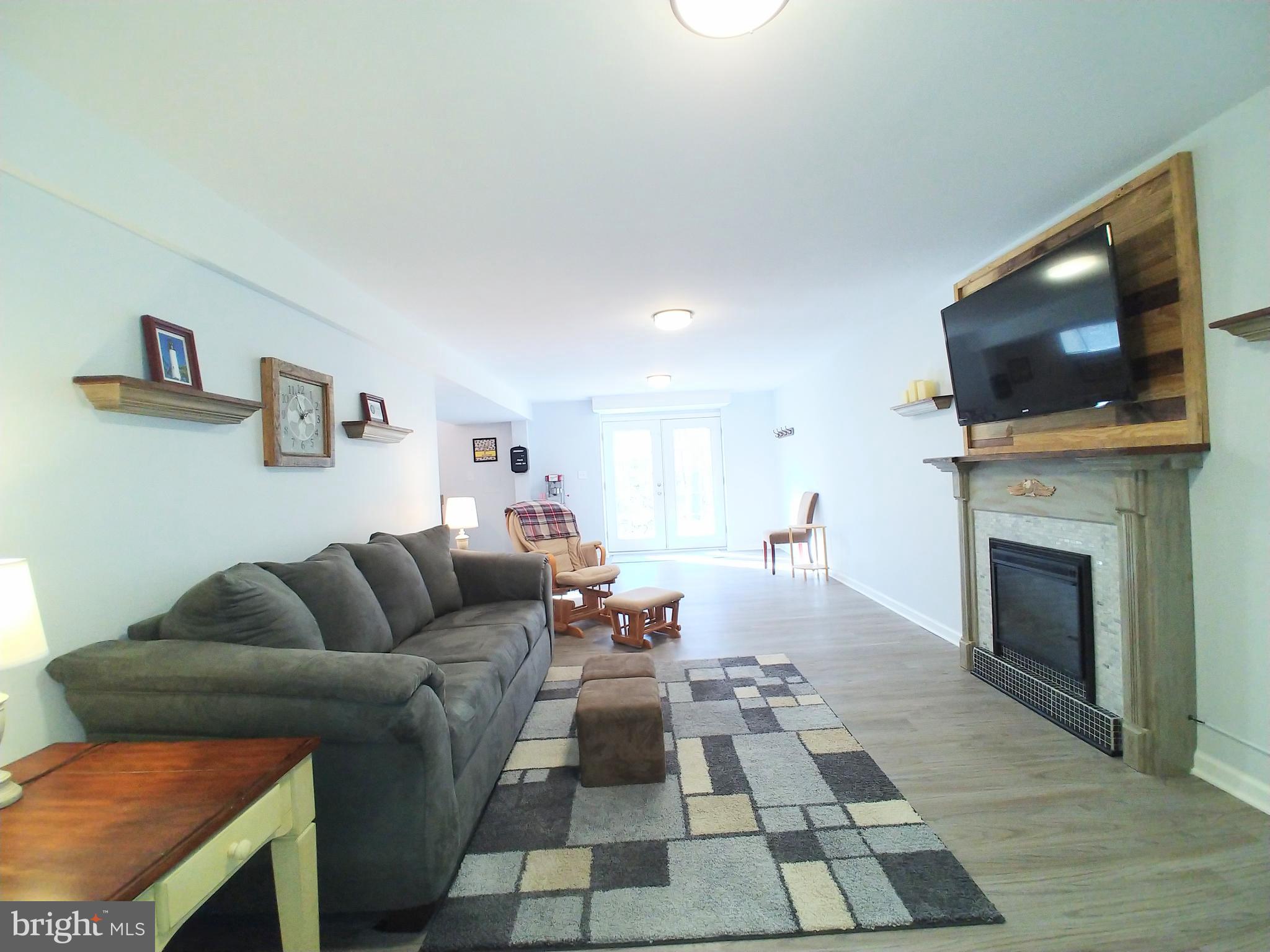 TURNERS FIELD - Residential