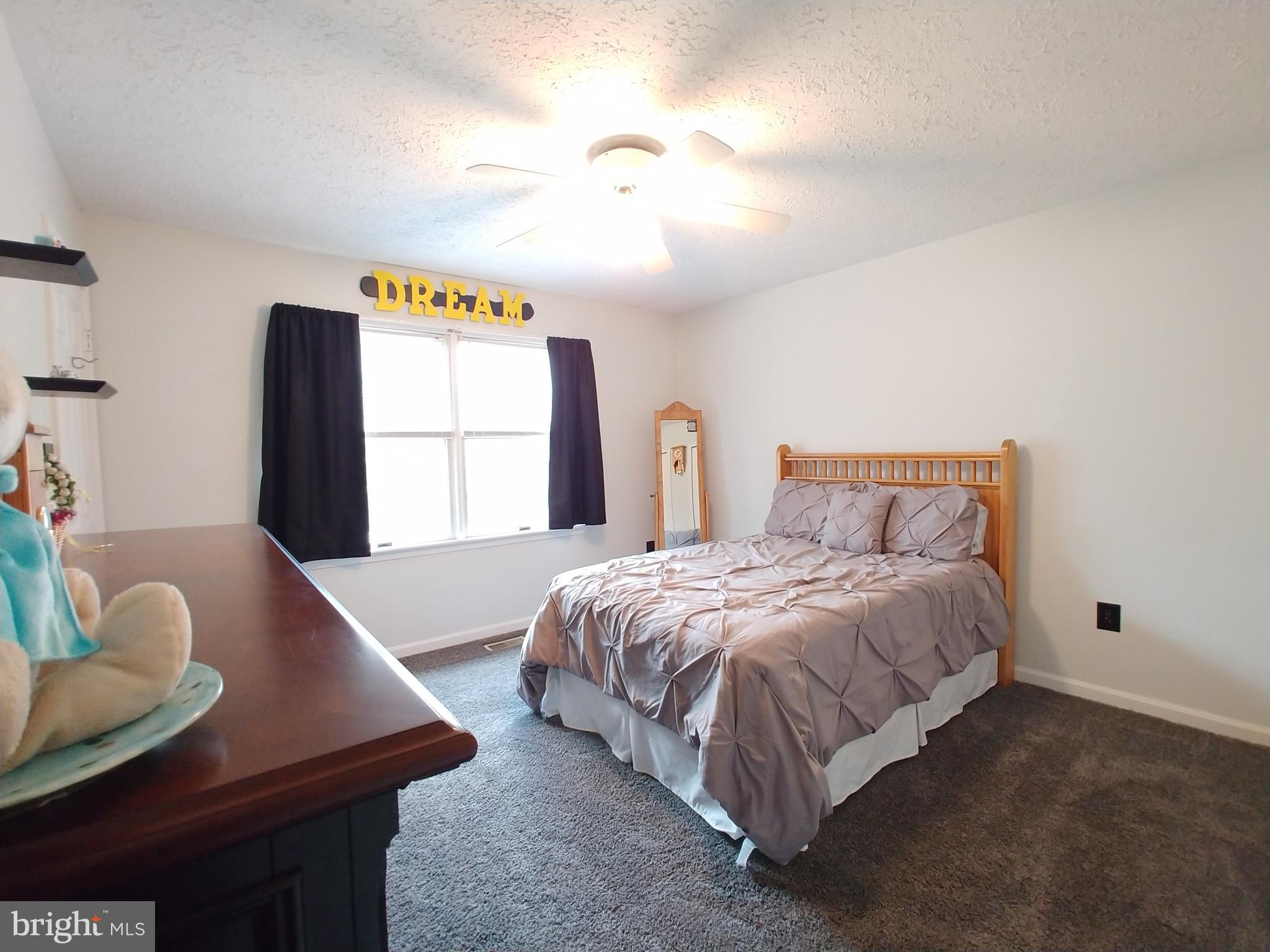 TURNERS FIELD - Residential