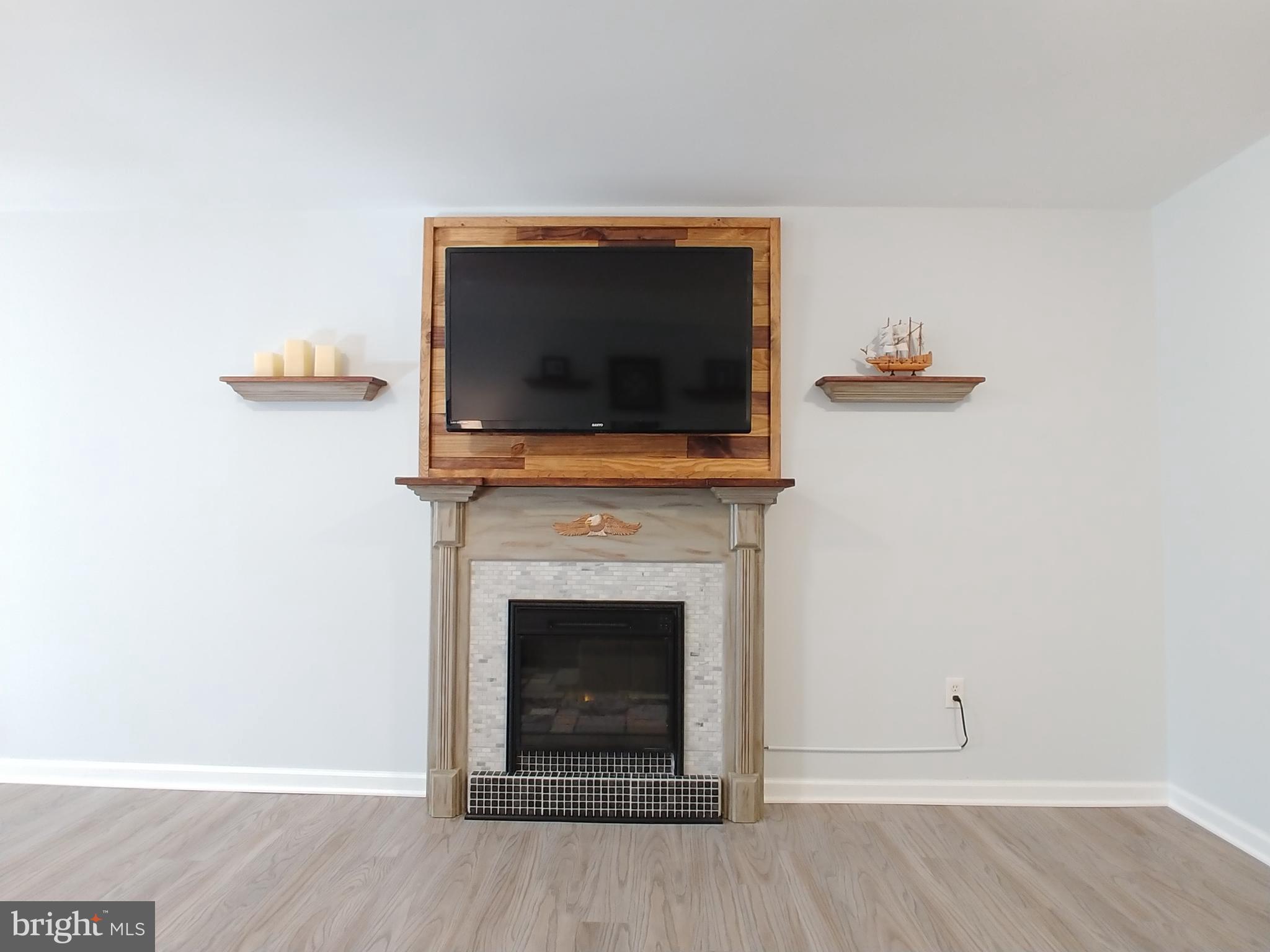 TURNERS FIELD - Residential