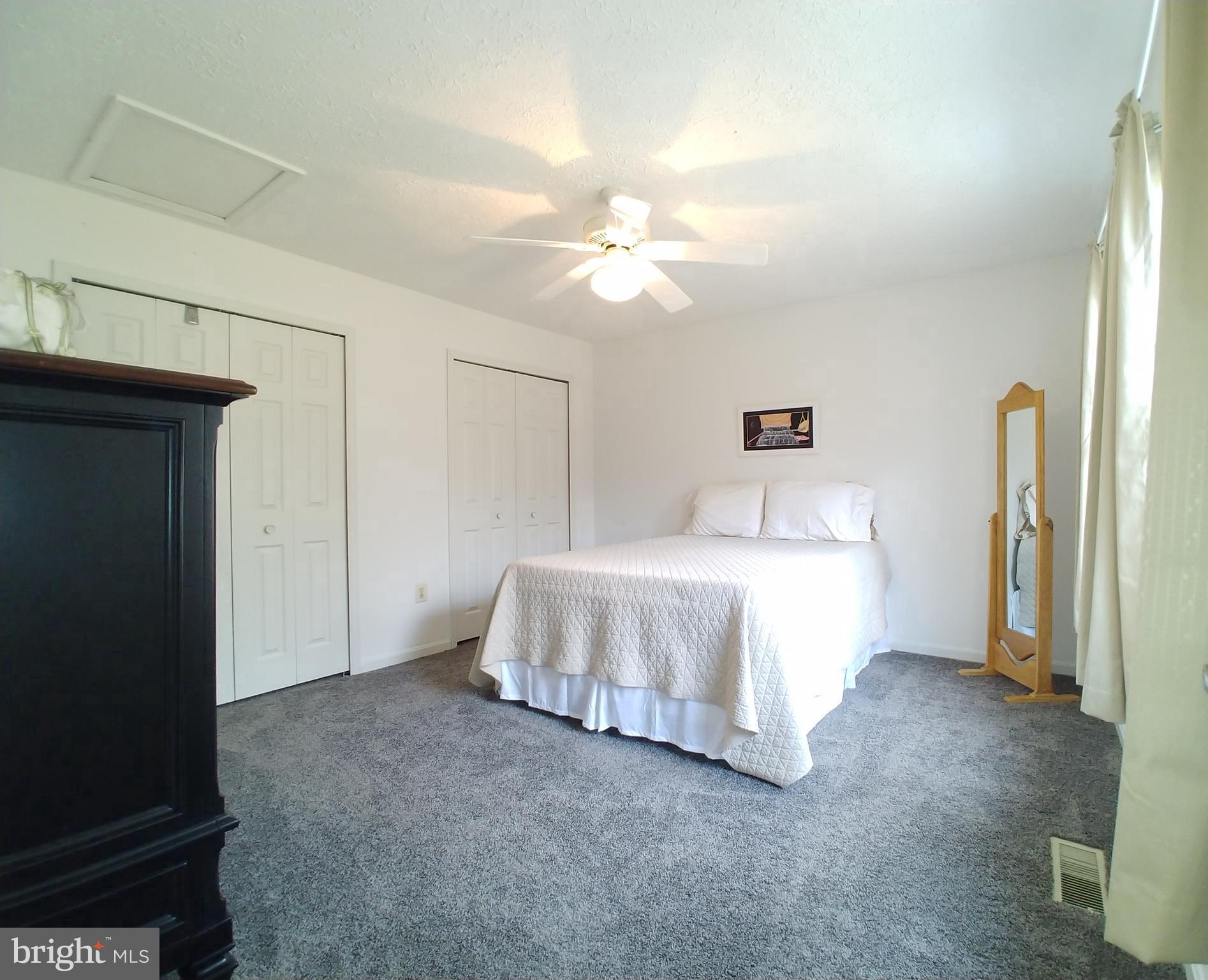 TURNERS FIELD - Residential