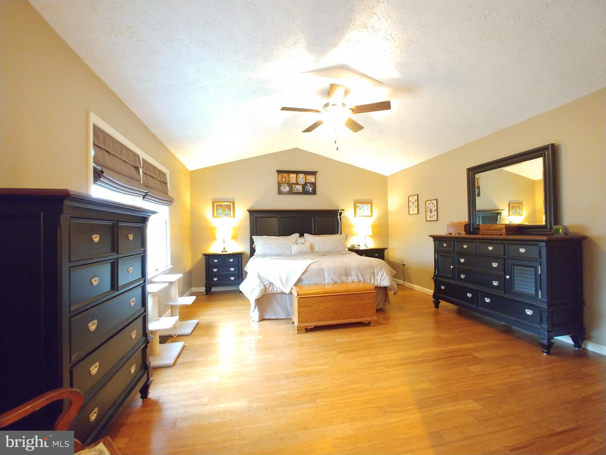 TURNERS FIELD - Residential