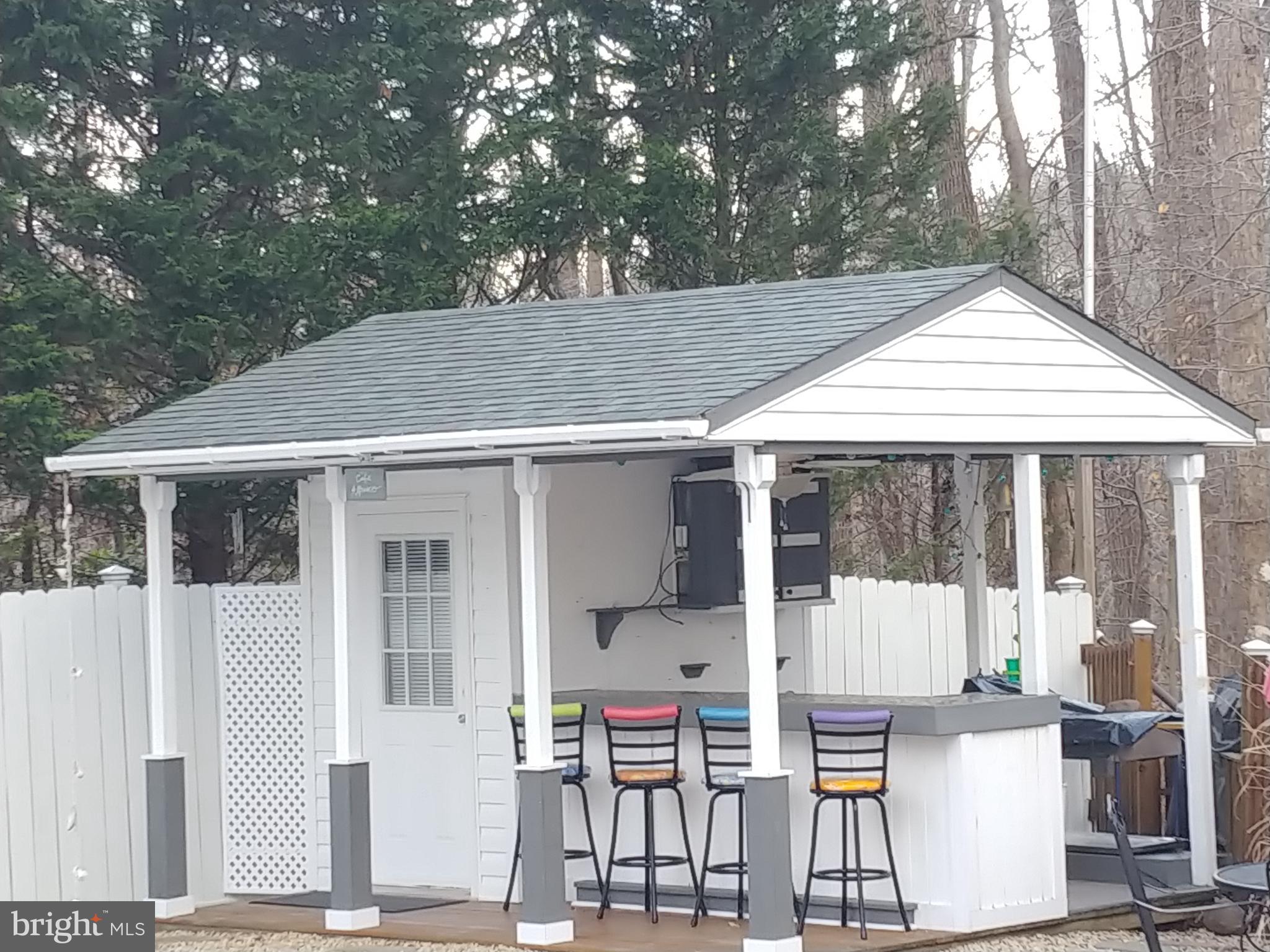 TURNERS FIELD - Residential