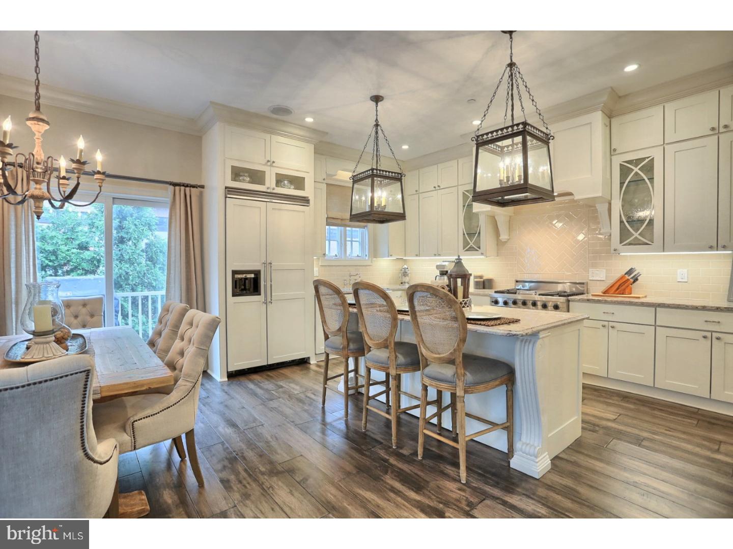 SOCIETY HILL - Residential