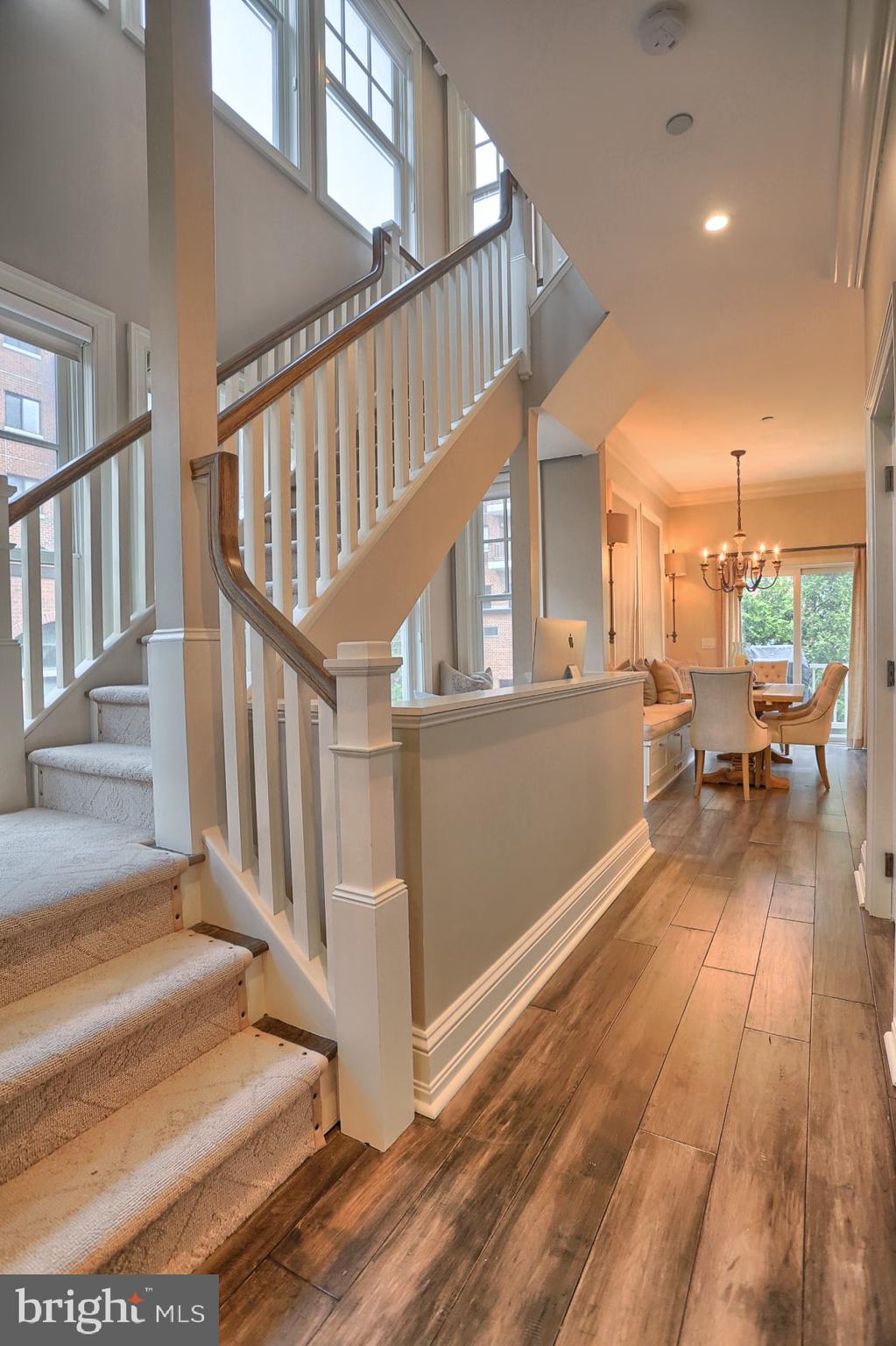 SOCIETY HILL - Residential