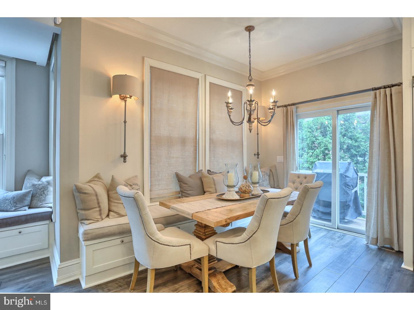 SOCIETY HILL - Residential