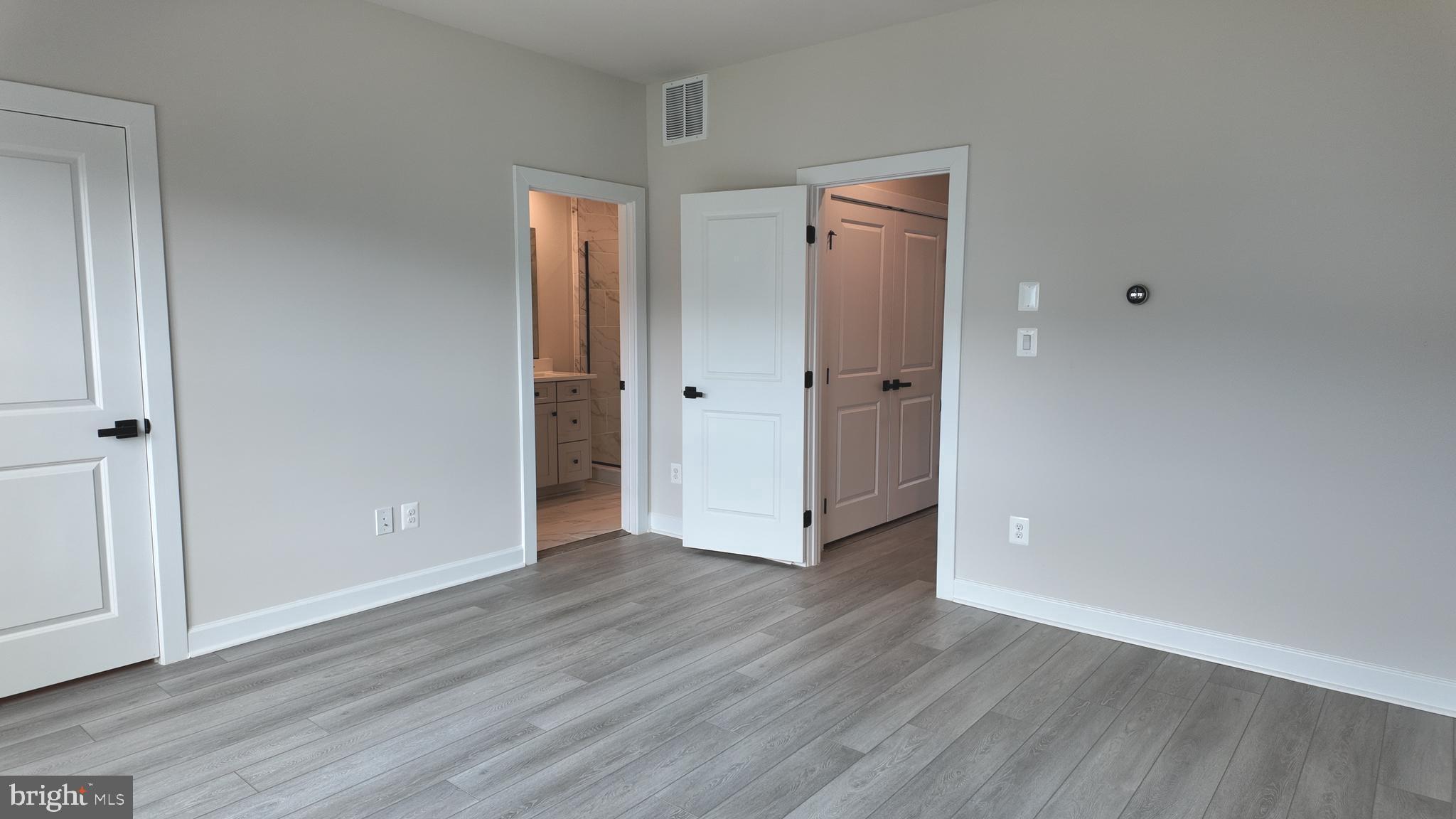 WOODLAND PARK - Residential Lease