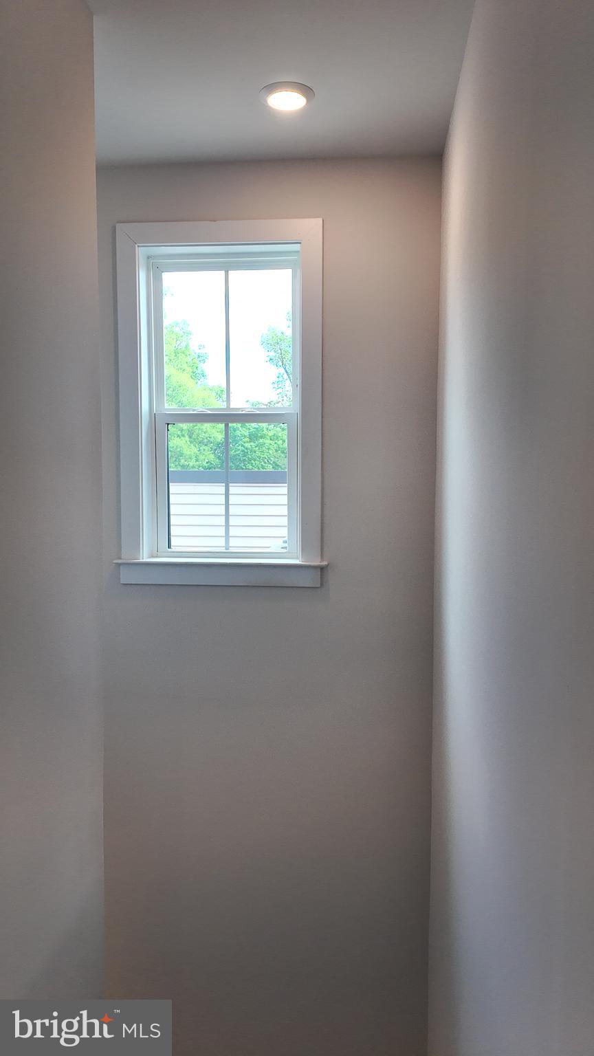 WOODLAND PARK - Residential Lease