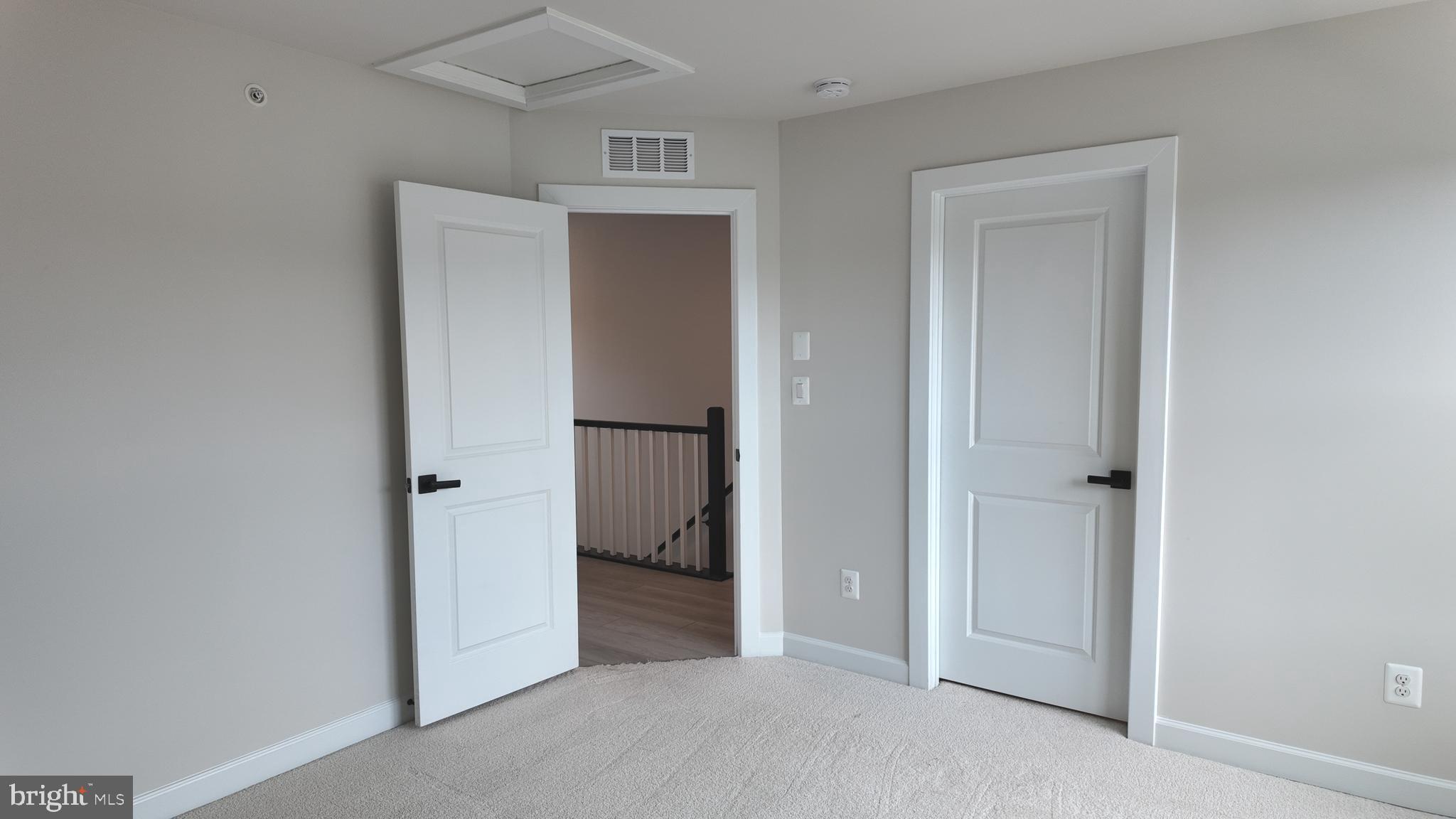 WOODLAND PARK - Residential Lease