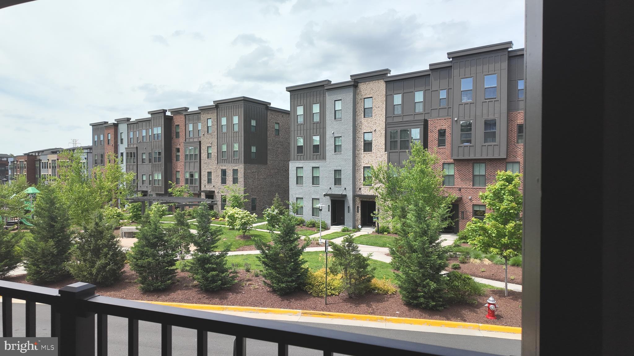 WOODLAND PARK - Residential Lease