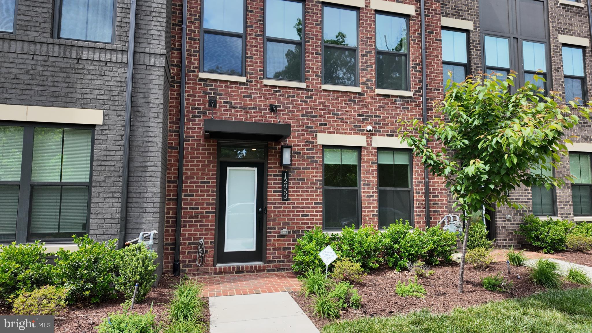 WOODLAND PARK - Residential Lease