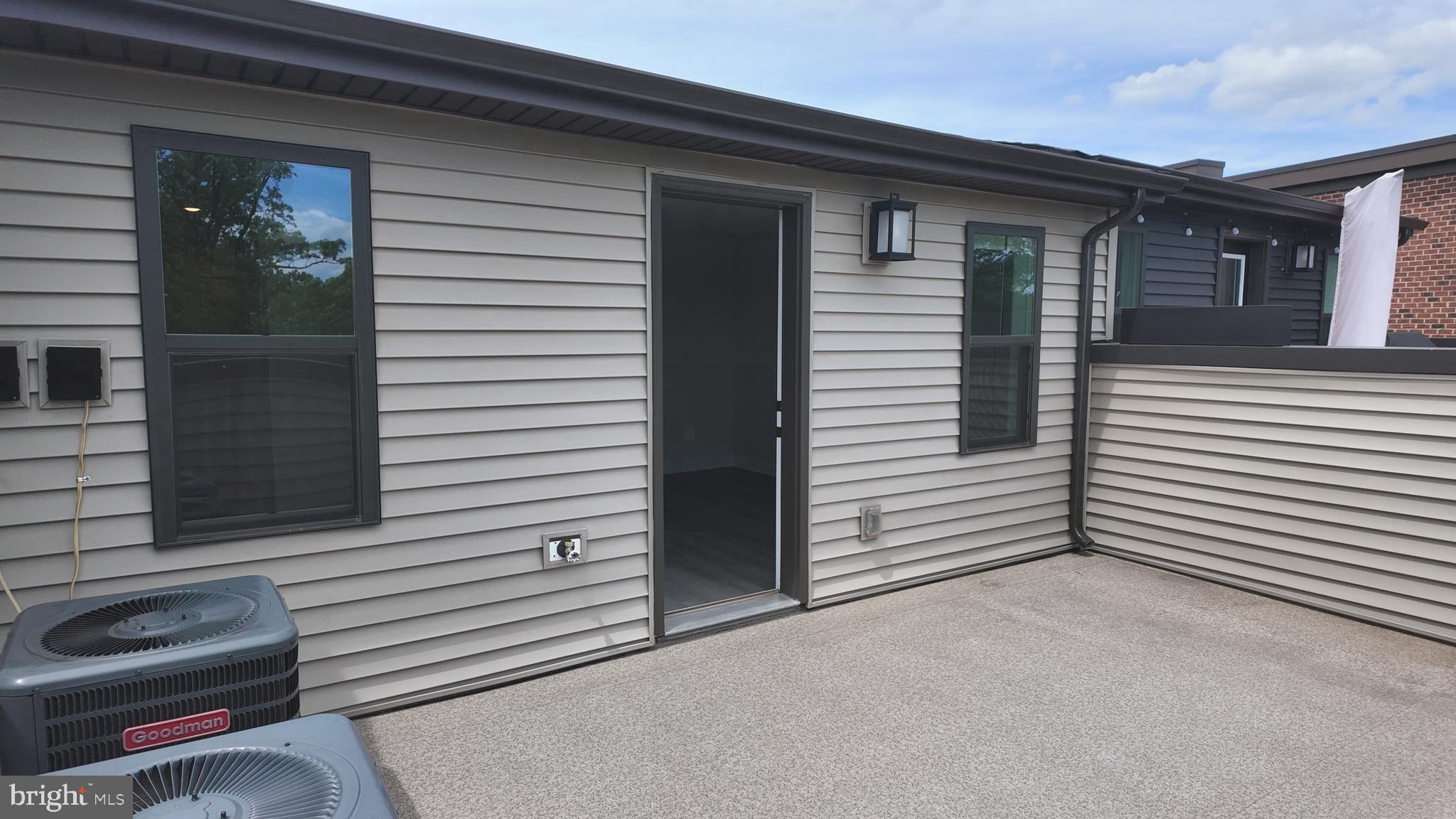 WOODLAND PARK - Residential Lease