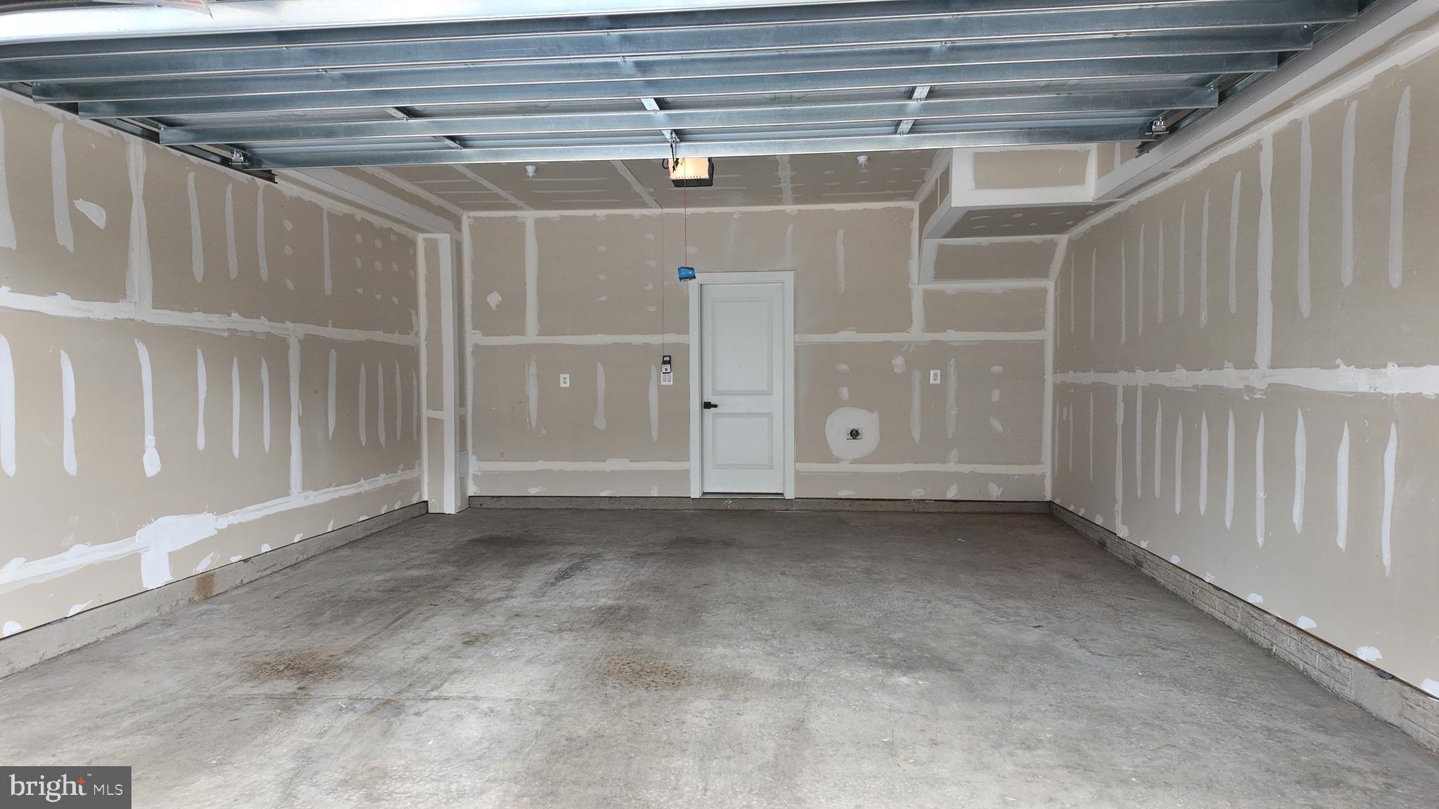 WOODLAND PARK - Residential Lease