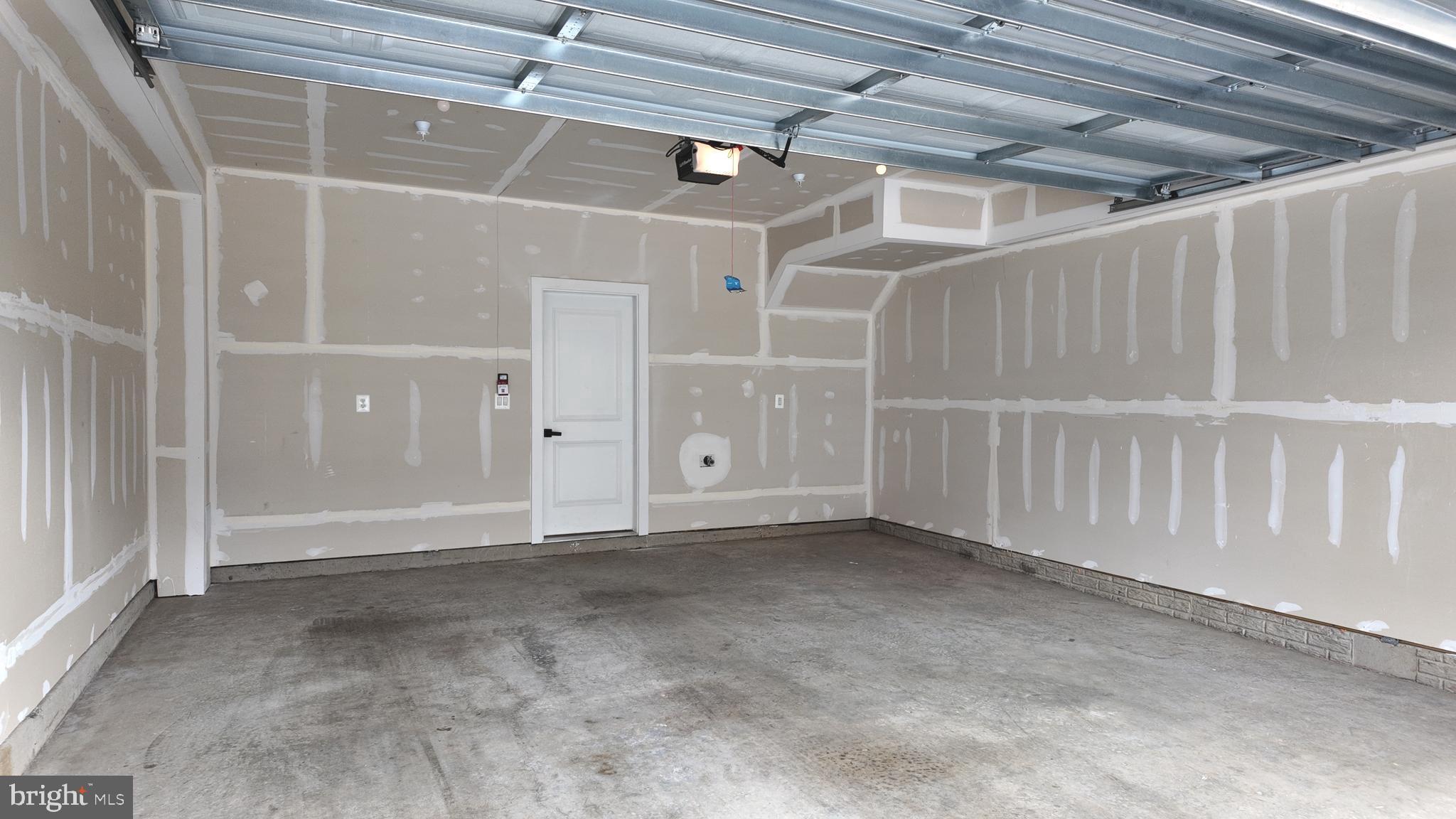 WOODLAND PARK - Residential Lease