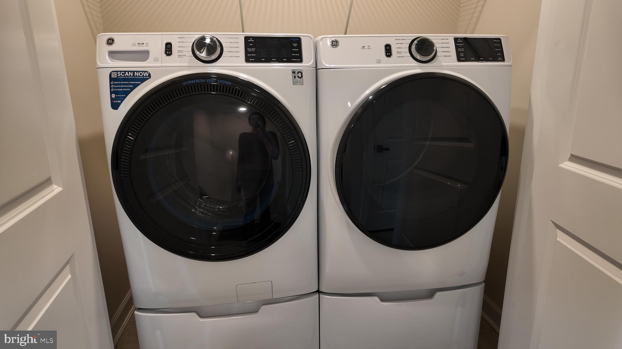 WOODLAND PARK - Residential Lease