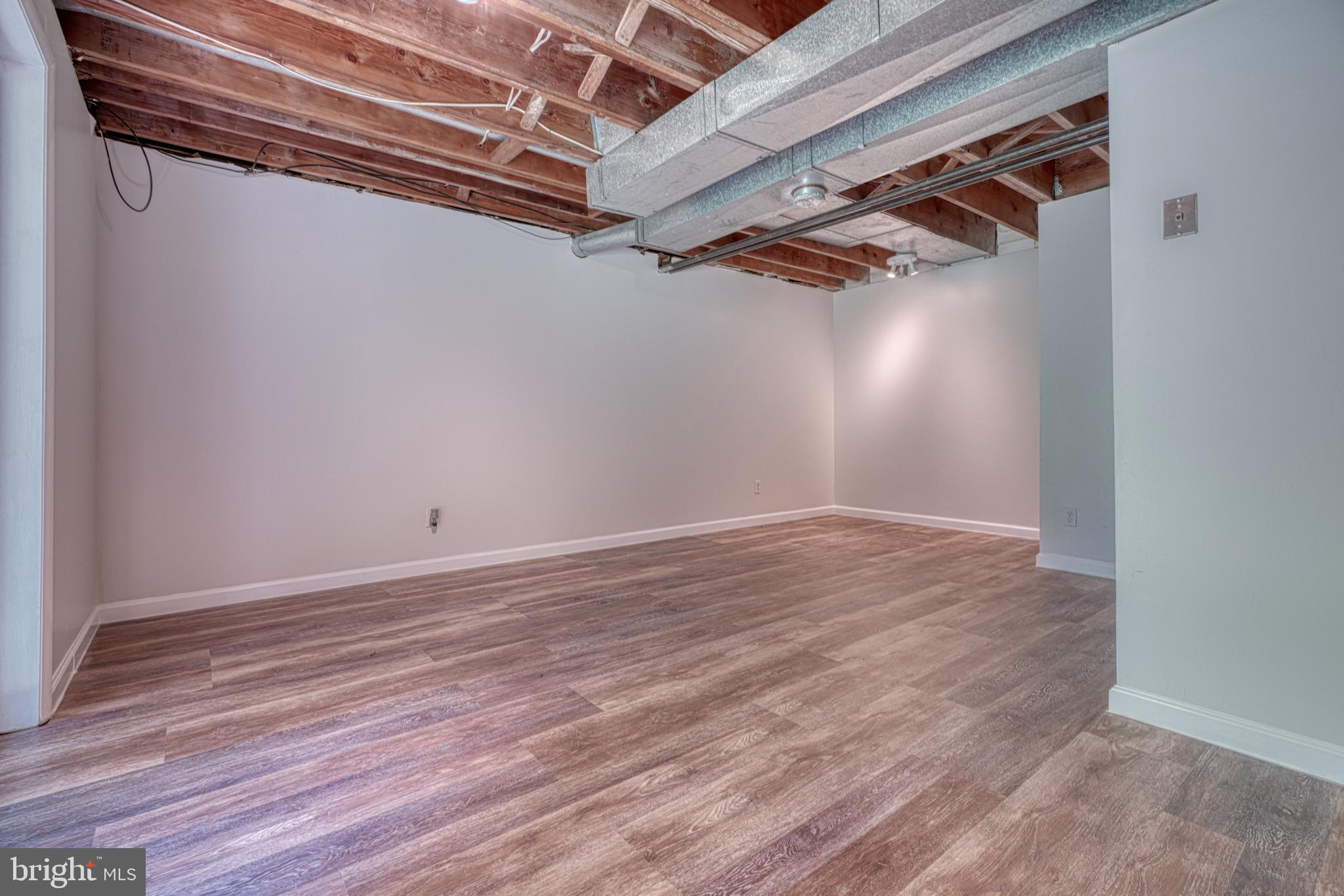 DONCASTER VILLAGE - Residential