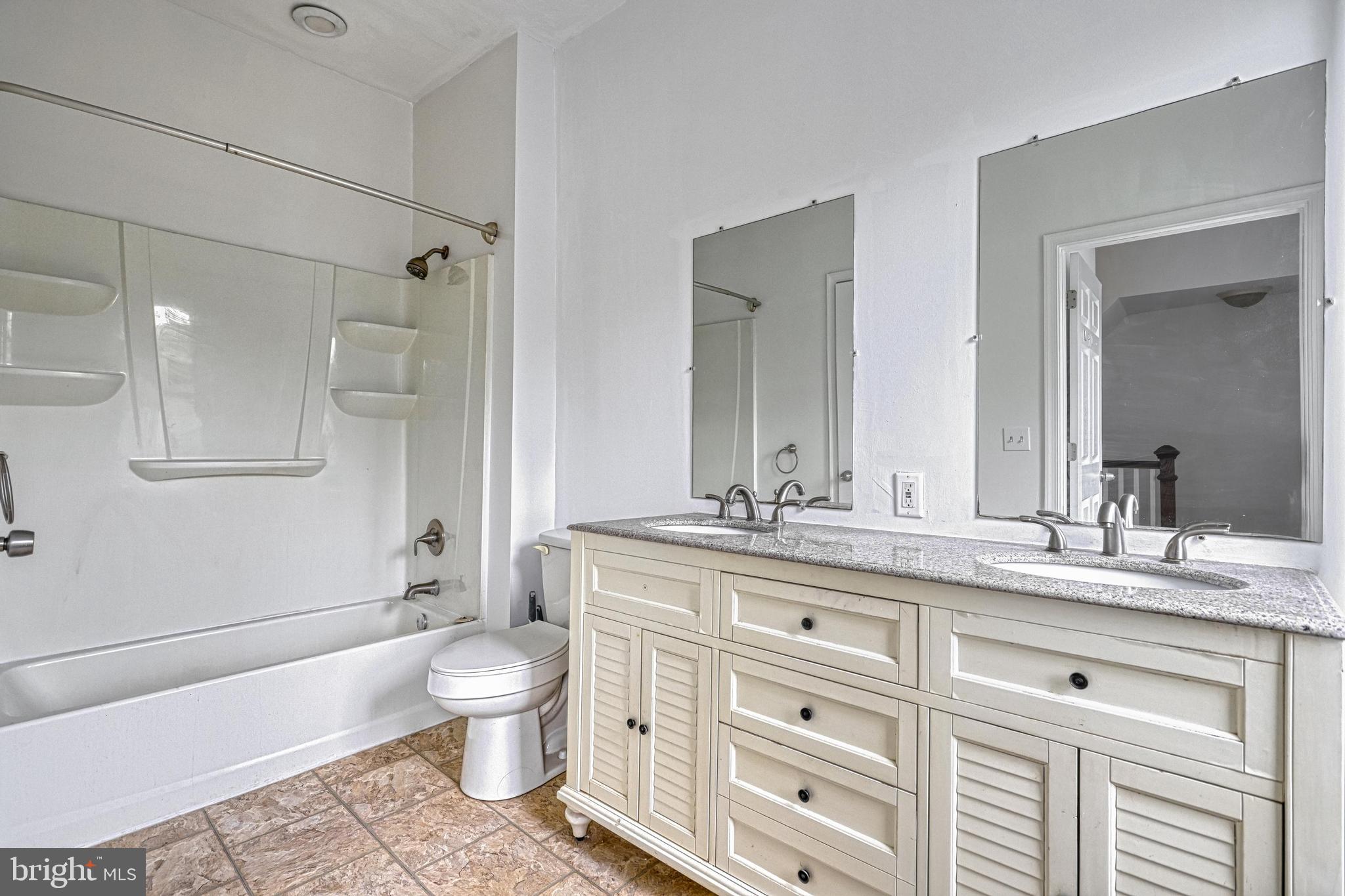 SPRINGETTSBURY TWP - Residential