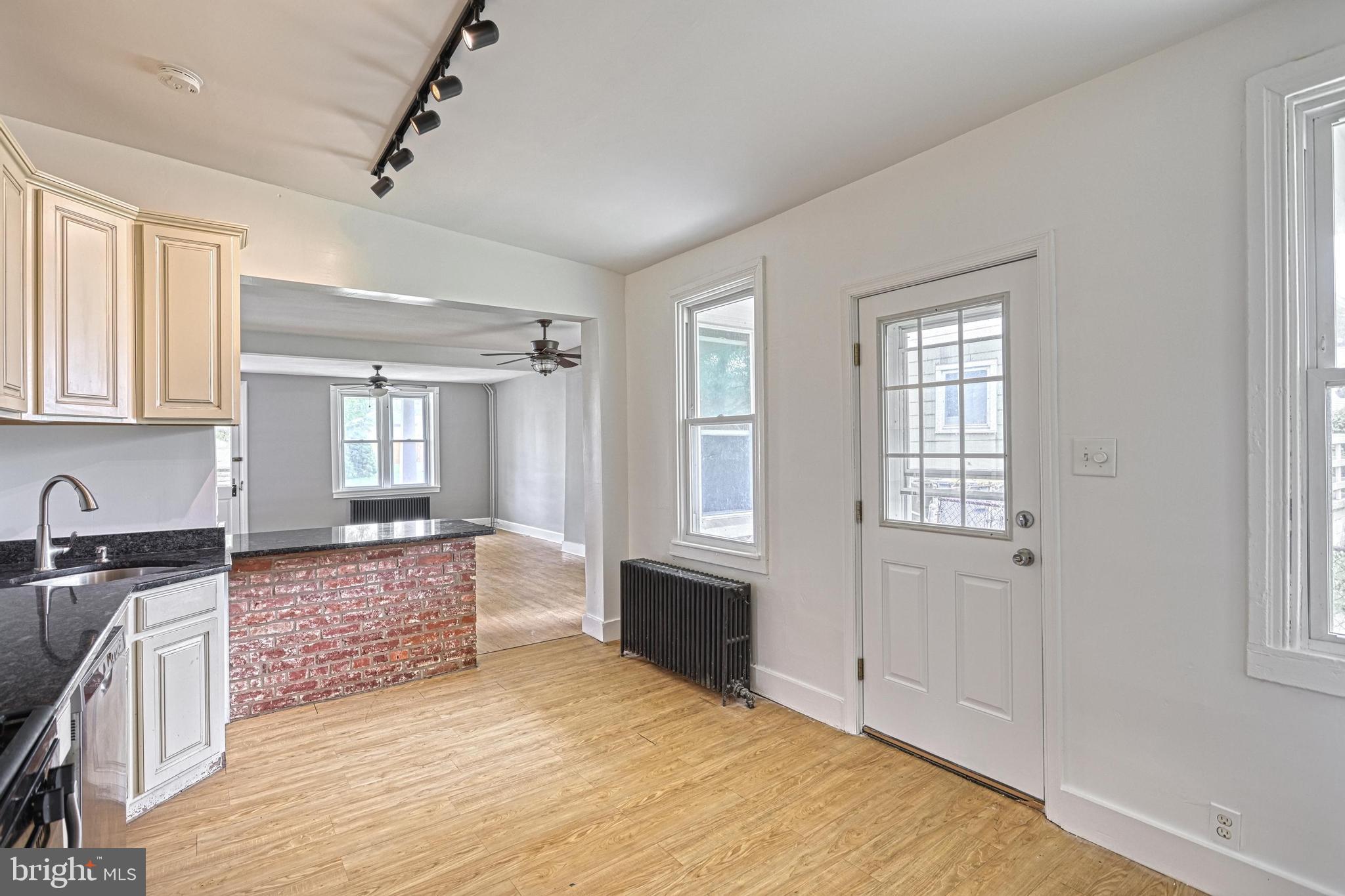 SPRINGETTSBURY TWP - Residential