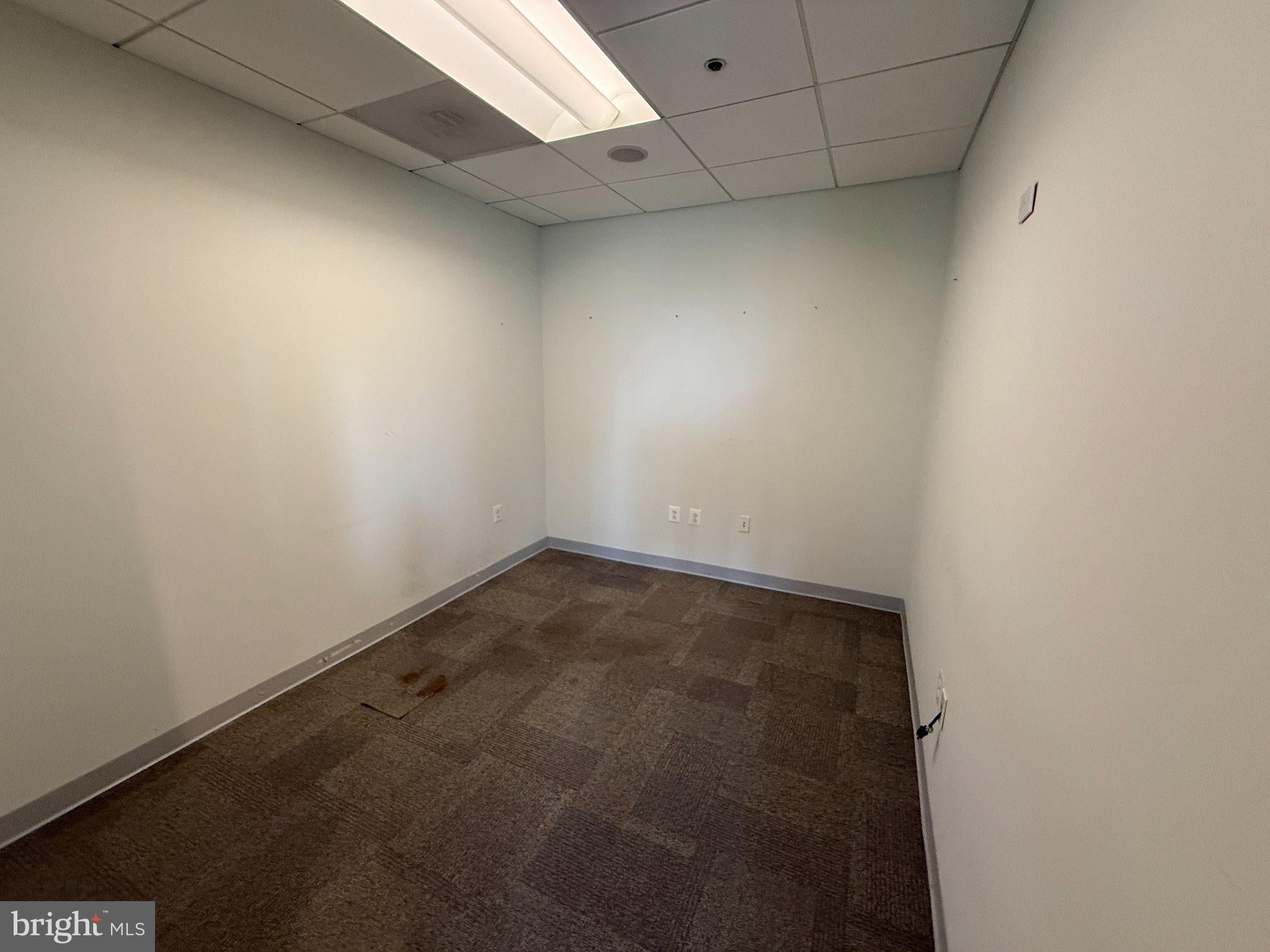 8462 VIRGINIA MEADOWS DRIVE