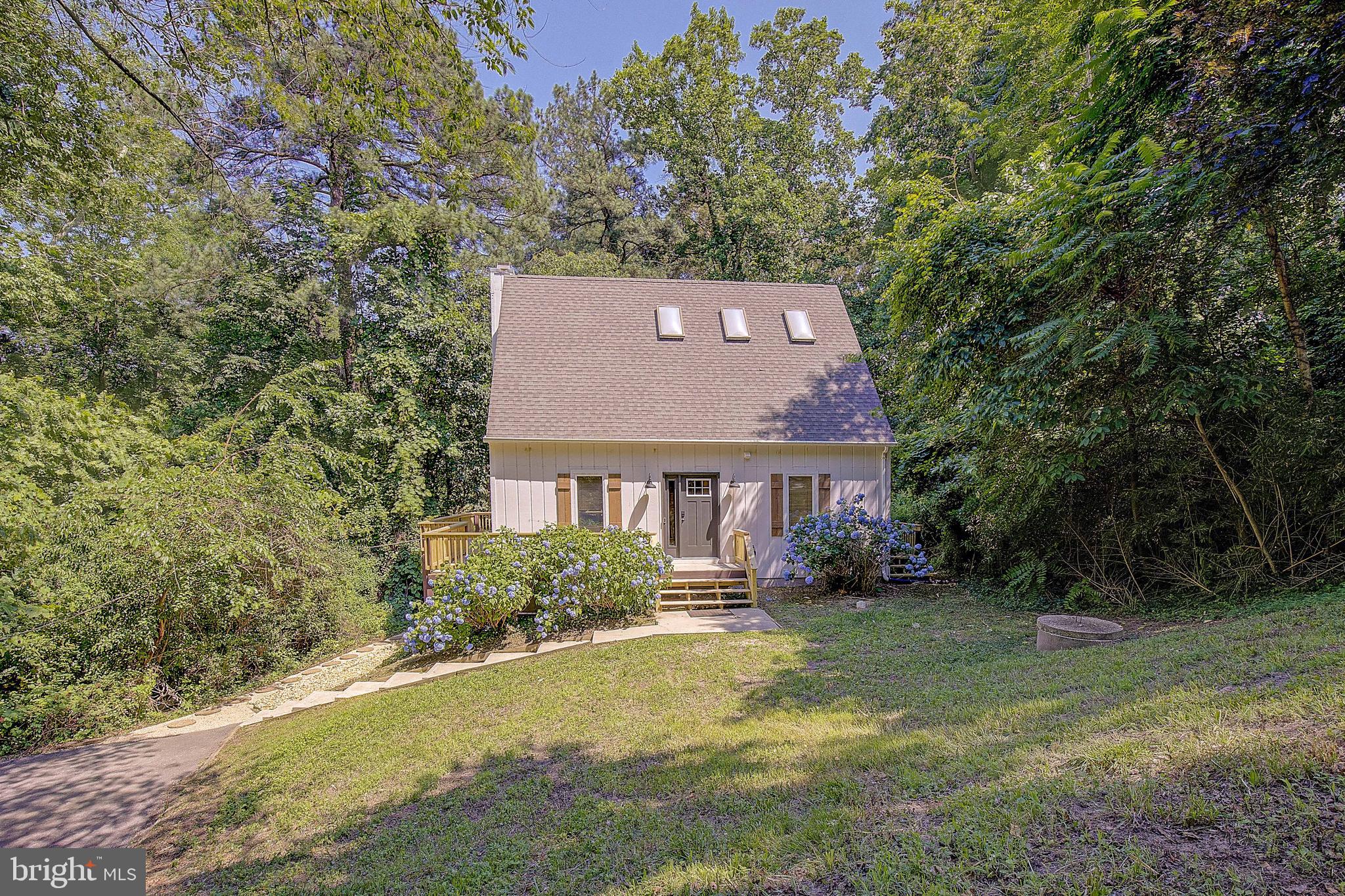DRUM POINT - Residential