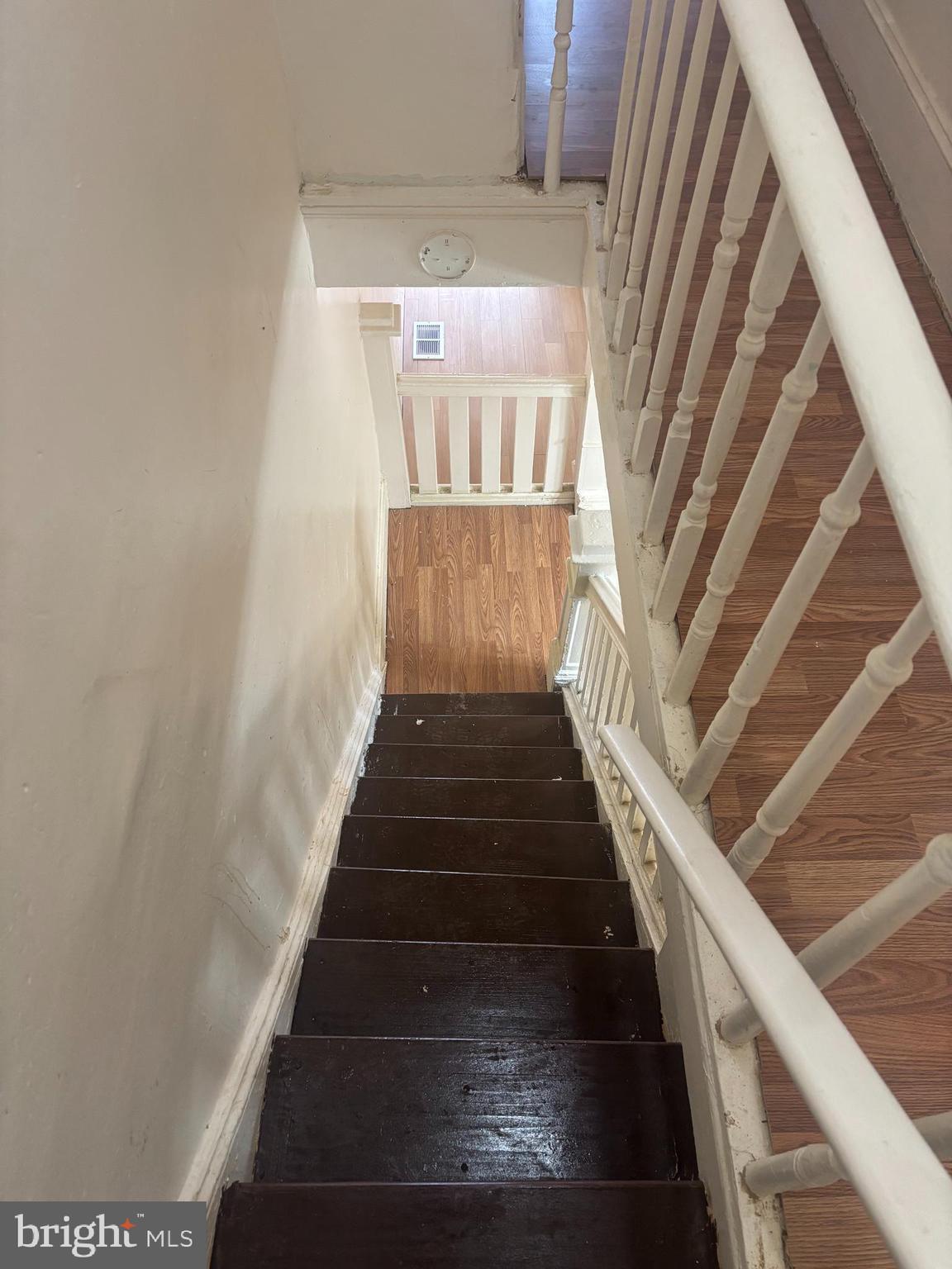 EAST KENSINGTON - Residential