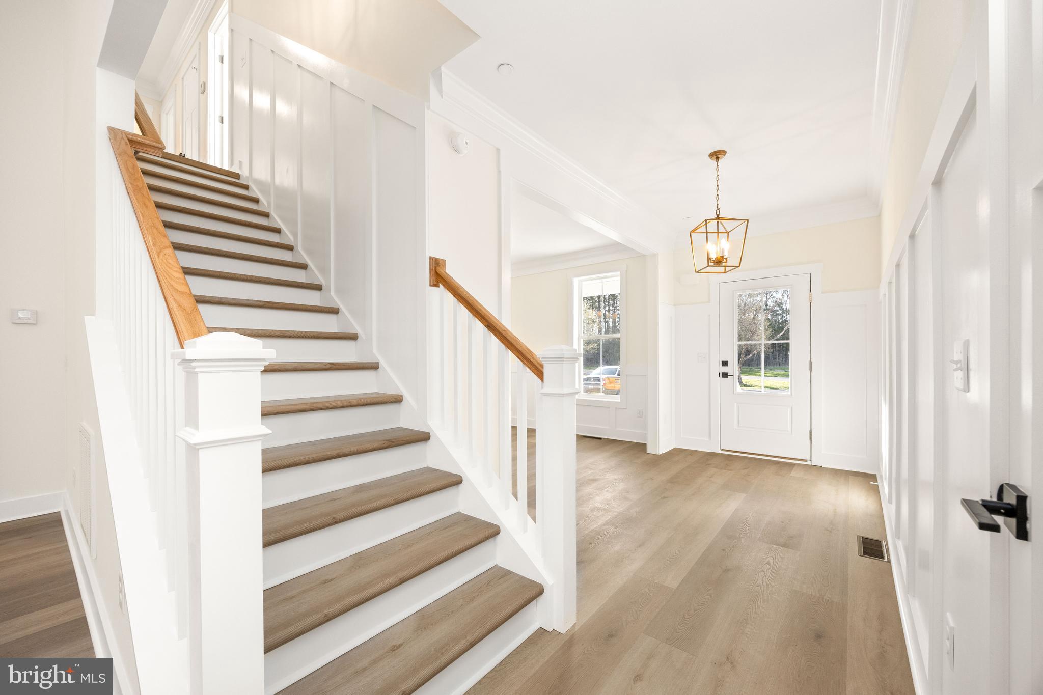 VILLAGE DOWN RIVER - Residential