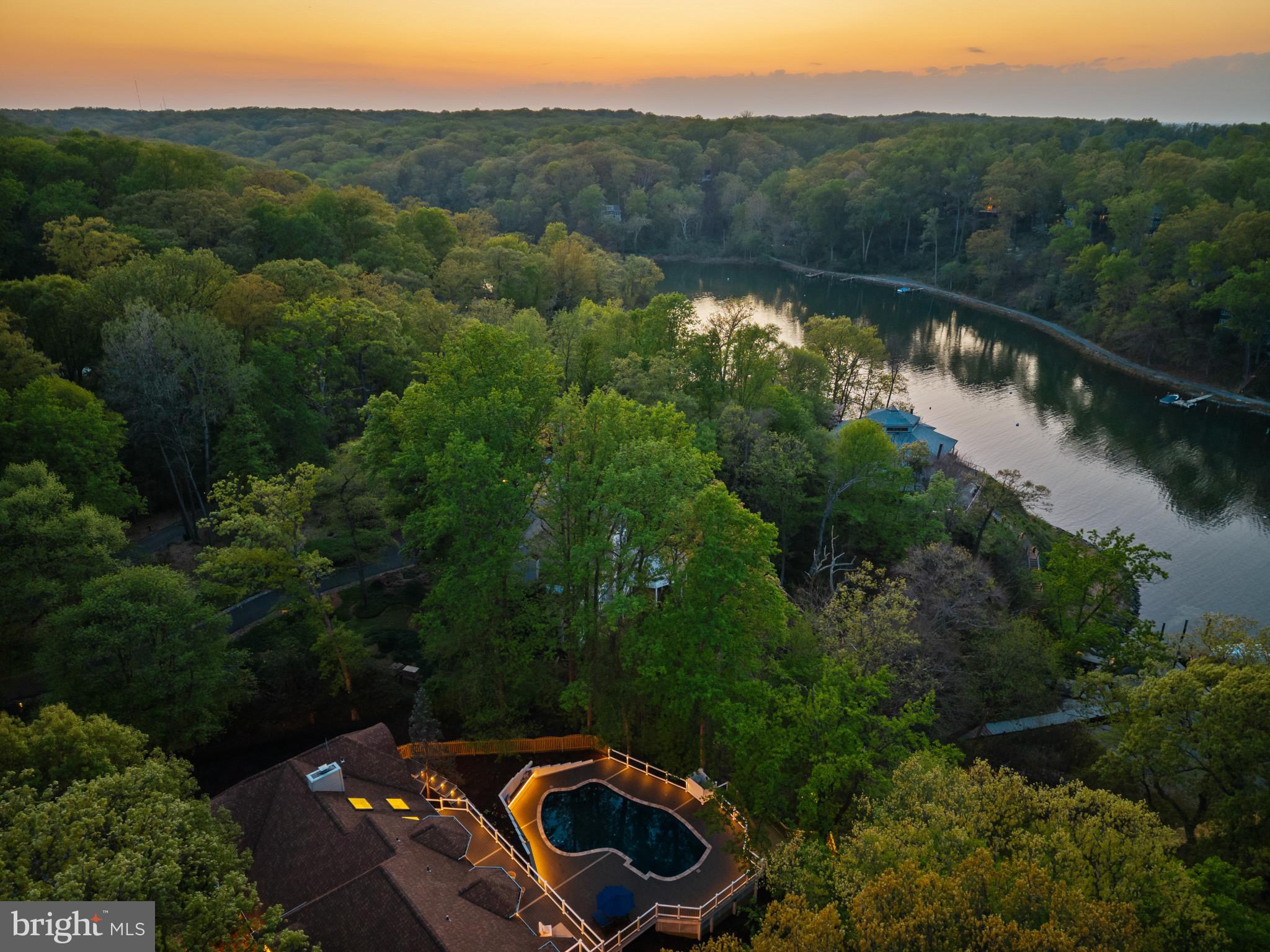 DOWNS ON THE SEVERN - Residential