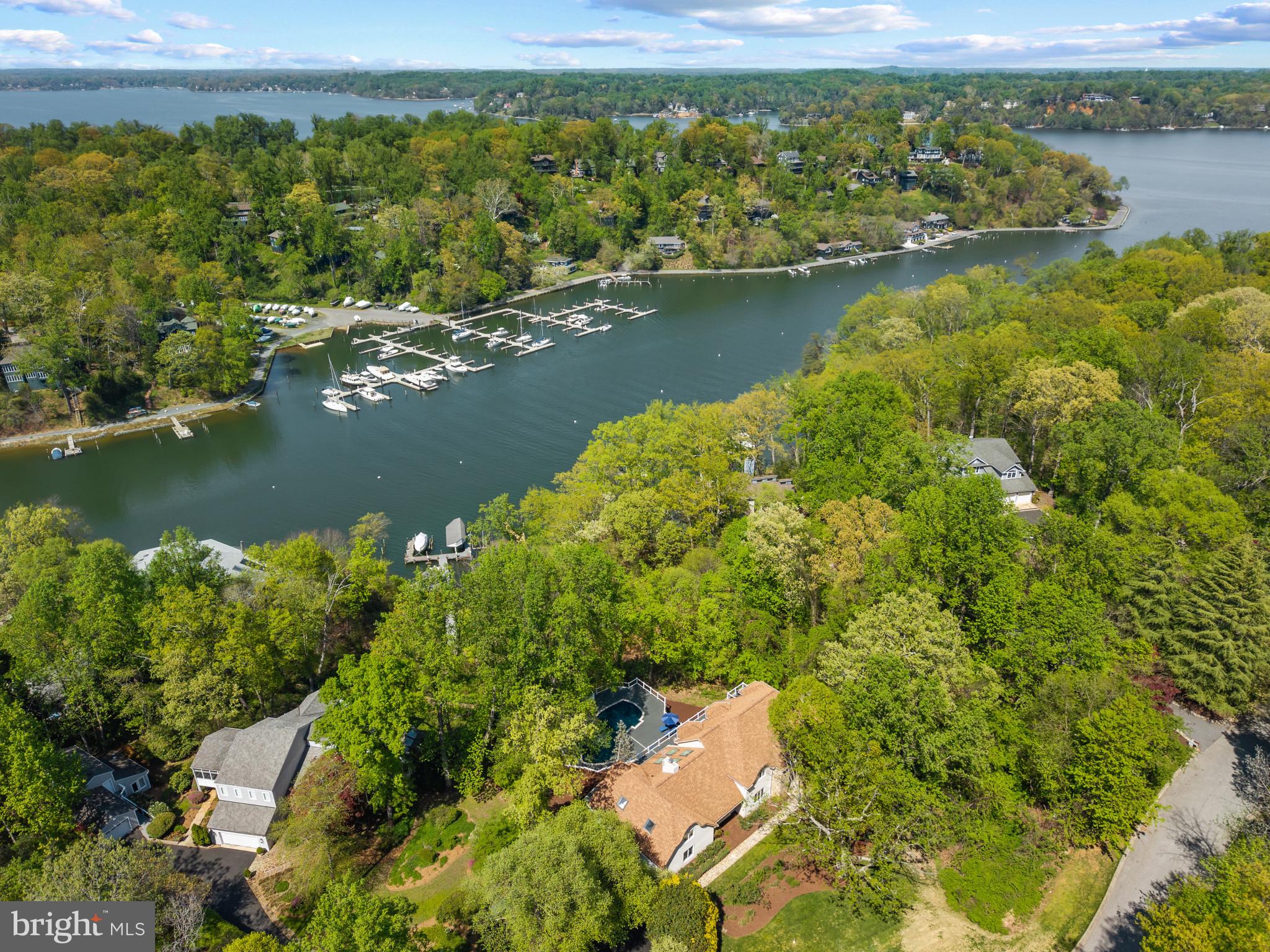DOWNS ON THE SEVERN - Residential