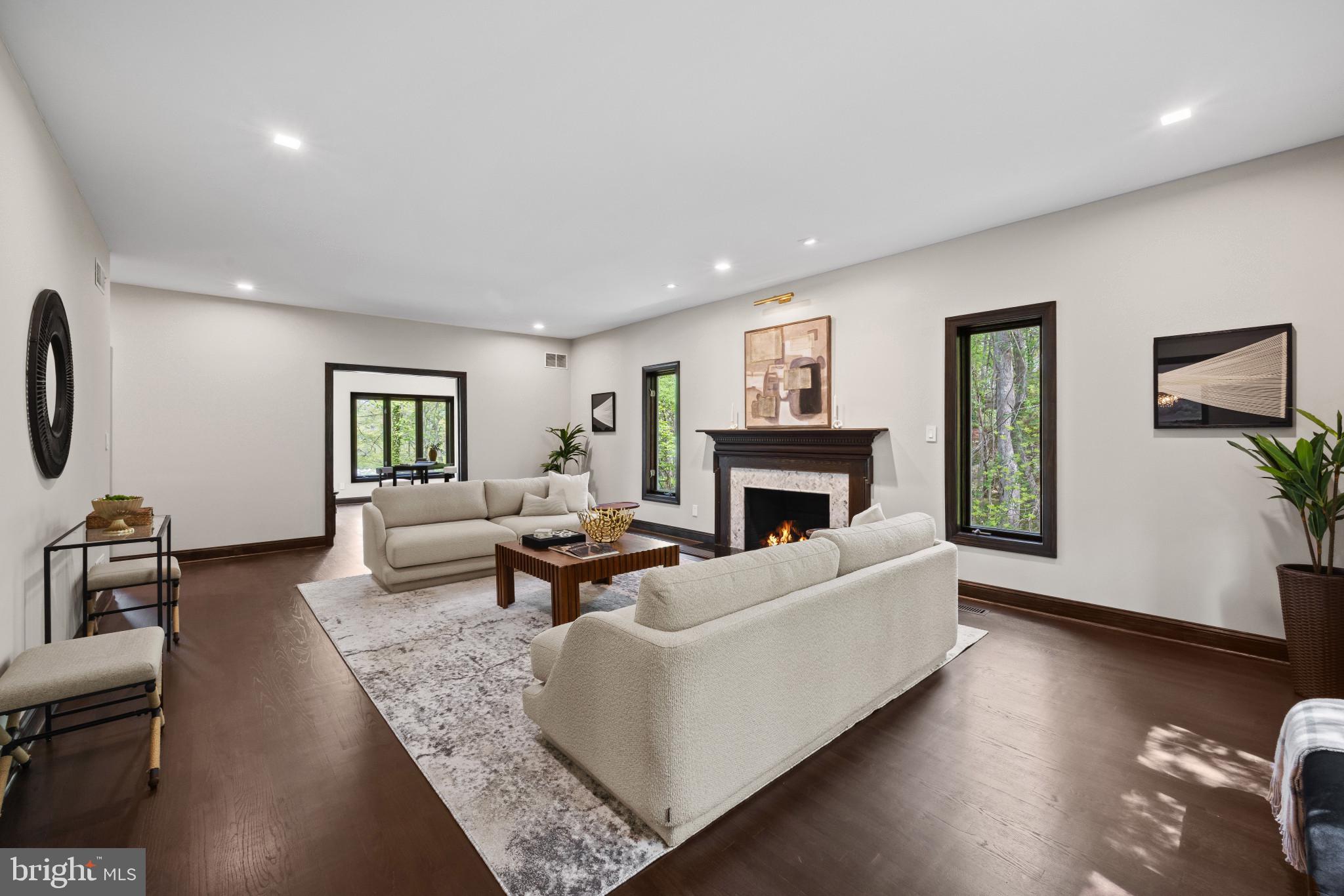 DOWNS ON THE SEVERN - Residential