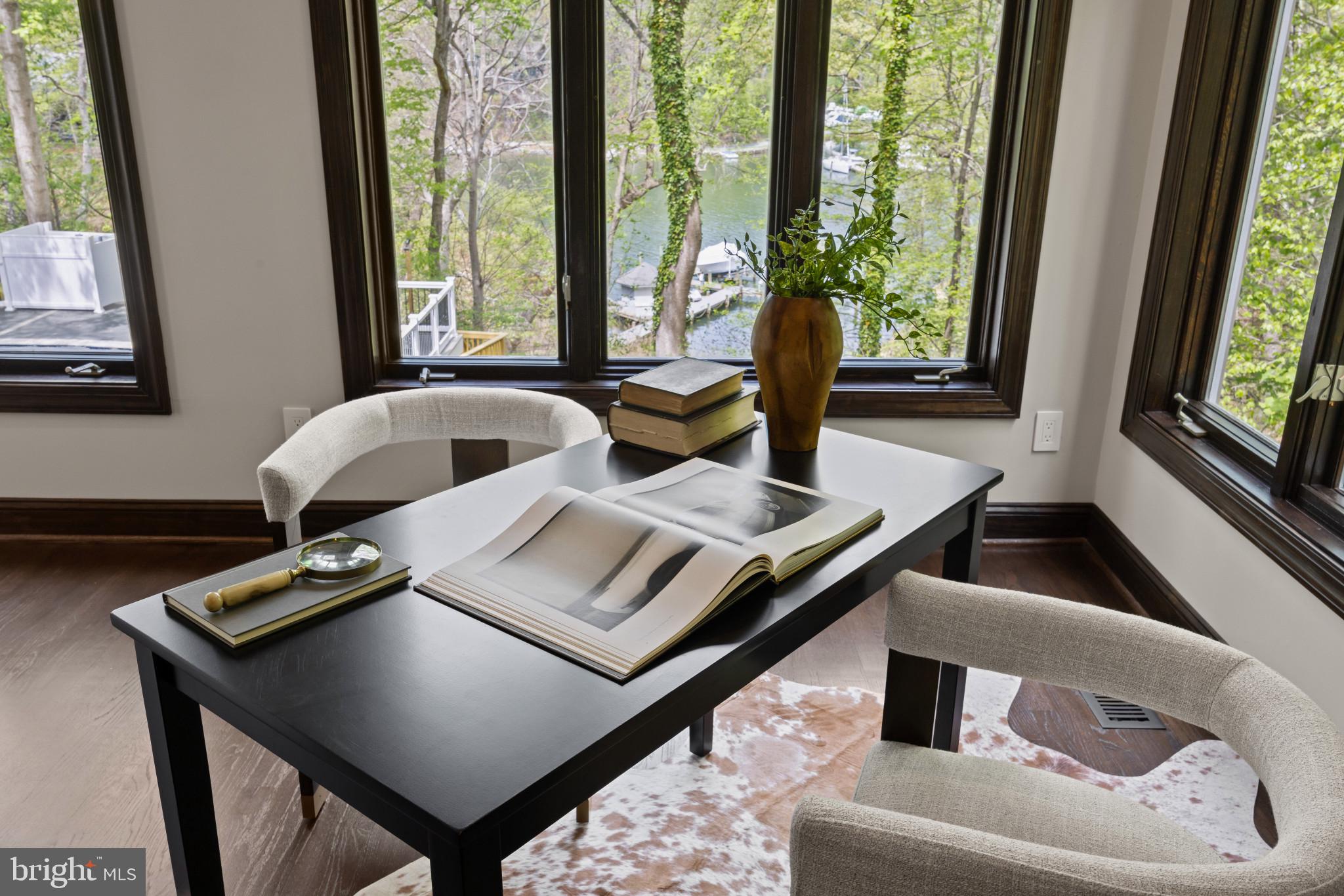 DOWNS ON THE SEVERN - Residential