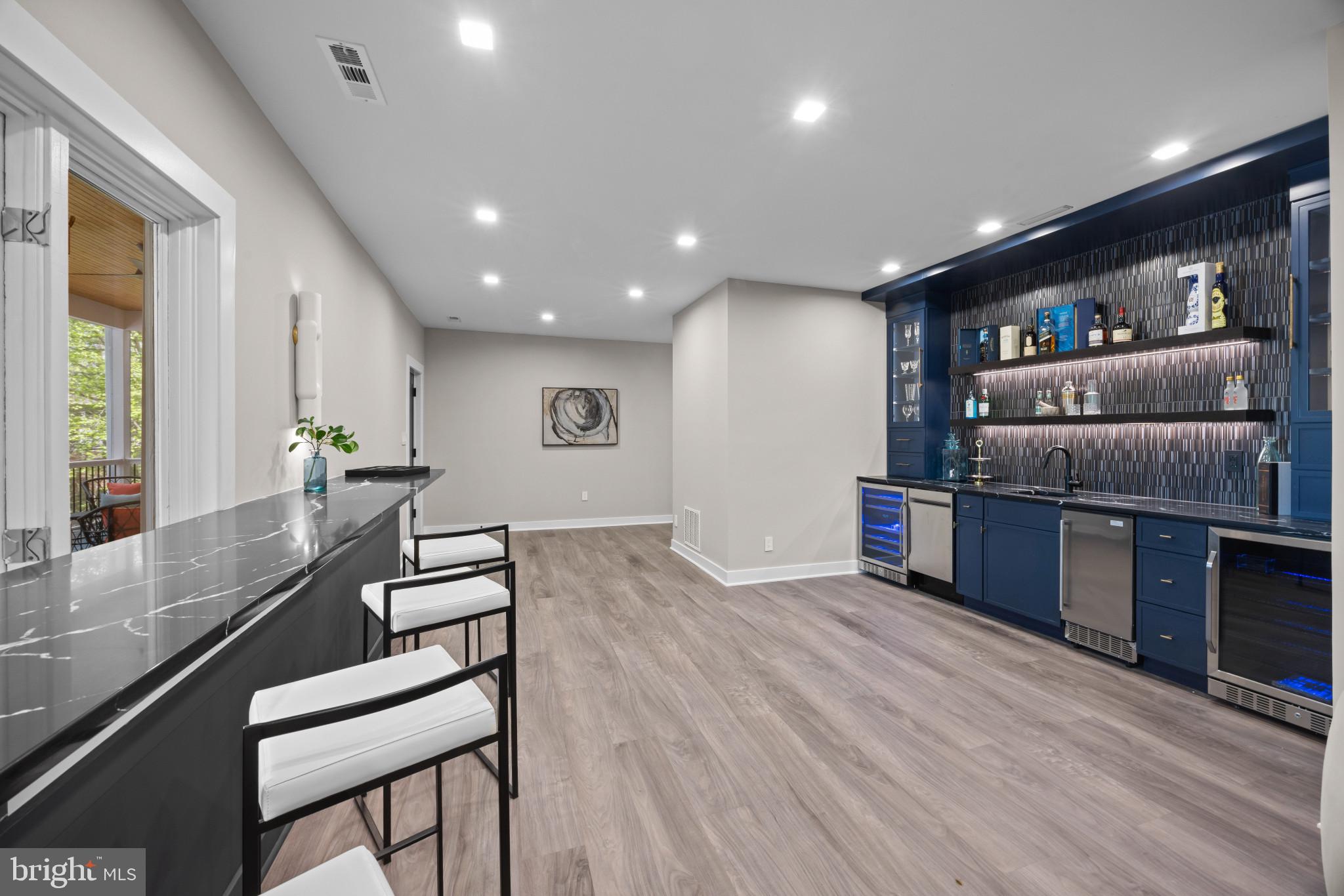 DOWNS ON THE SEVERN - Residential