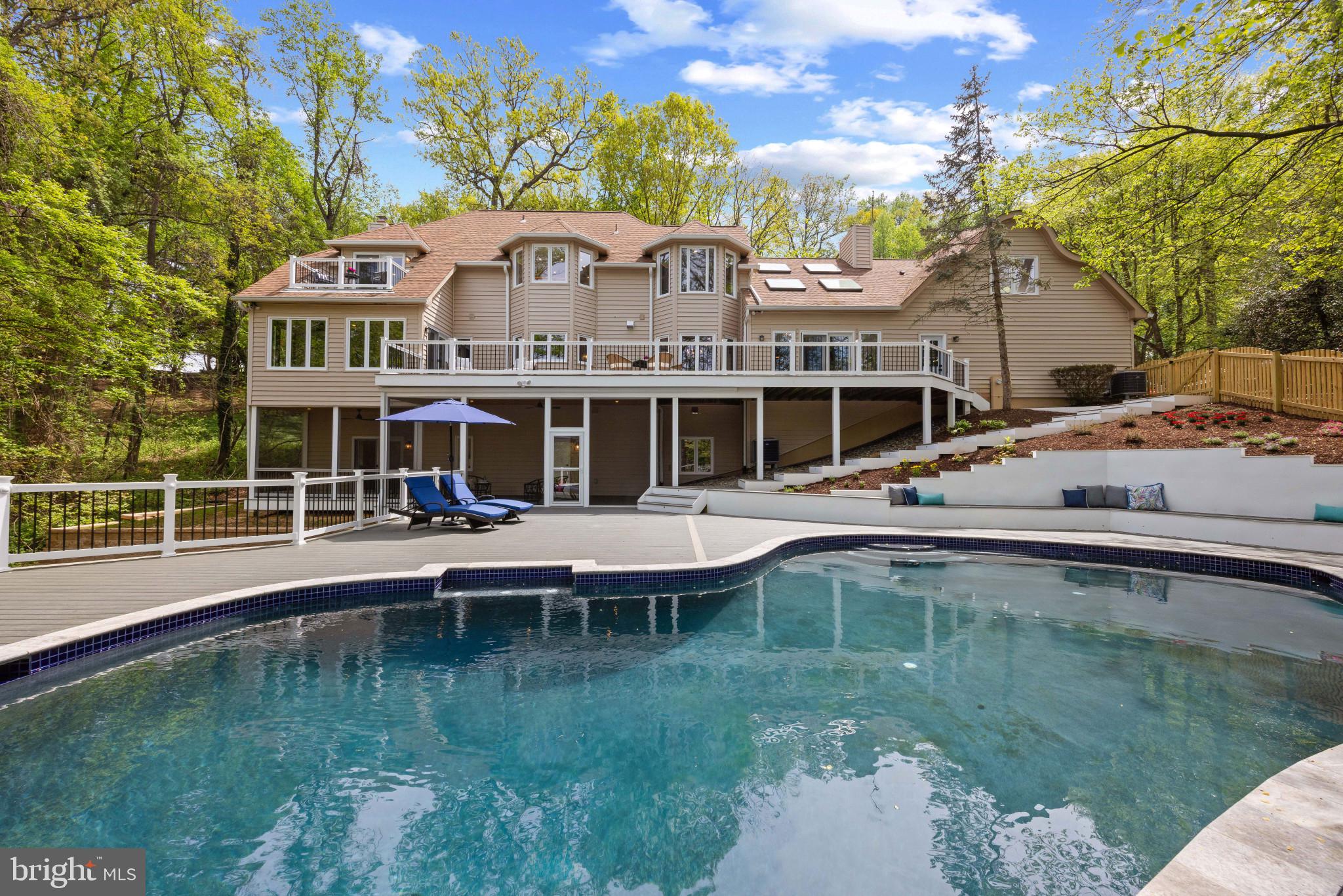 DOWNS ON THE SEVERN - Residential